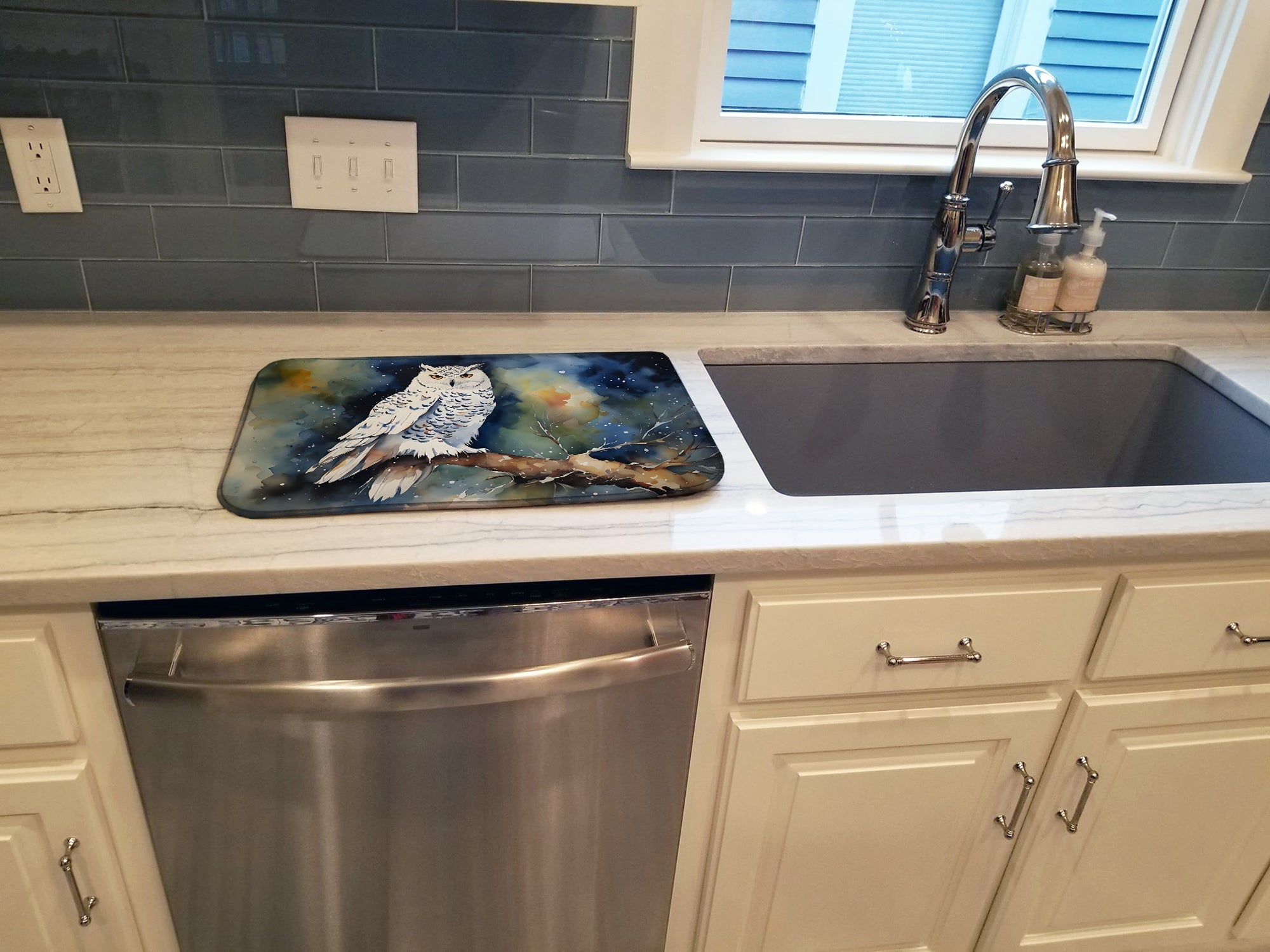 Caroline's Treasures Snowy Owl Dish Drying Mat