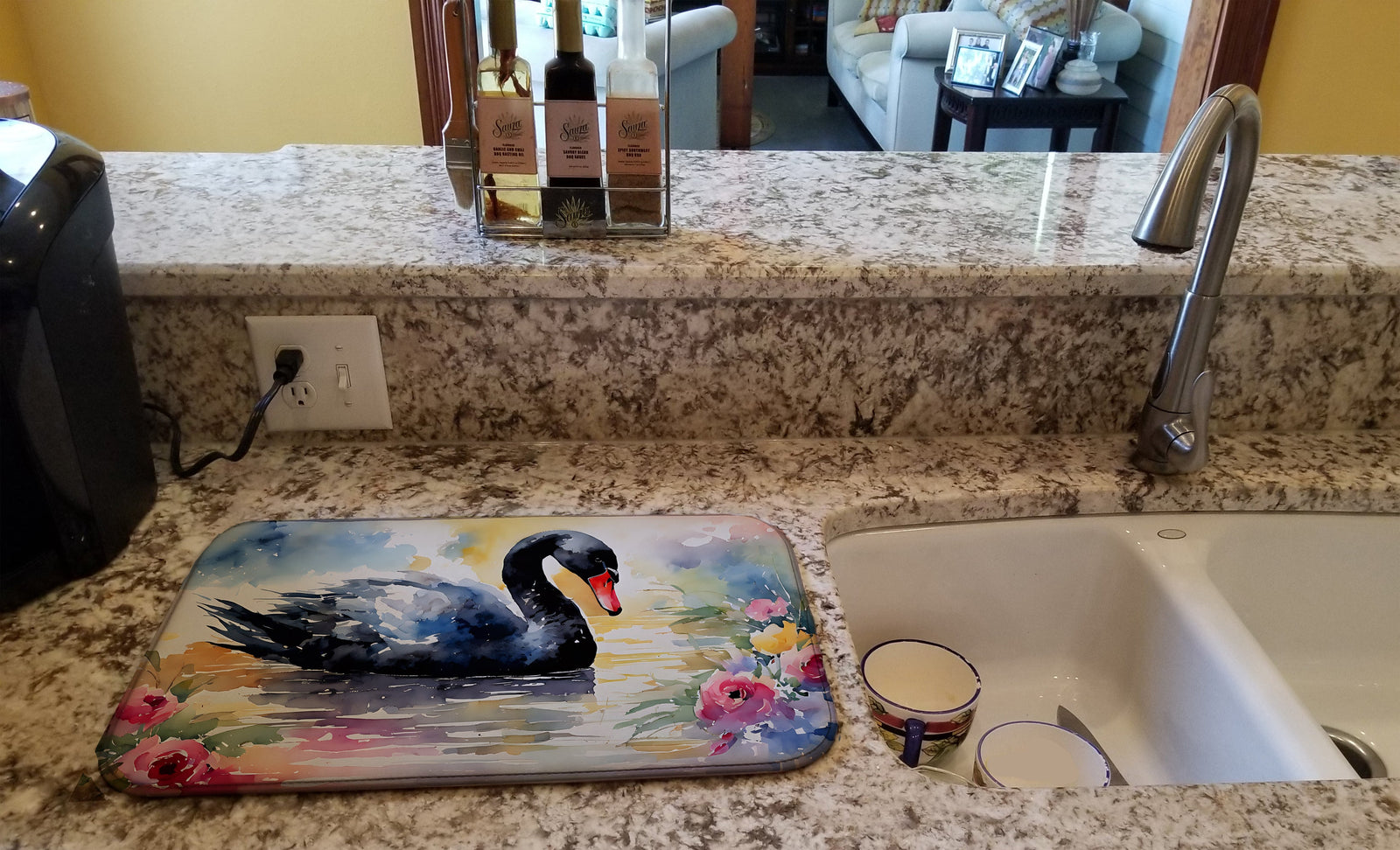 Caroline's Treasures Black Swan Dish Drying Mat