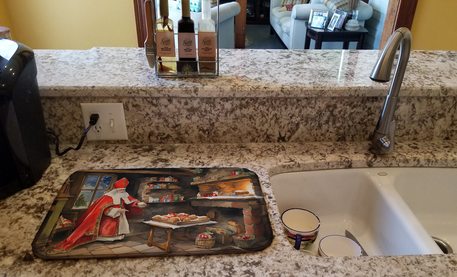 Caroline's Treasures Cookies with Santa Claus Sinterklaas Dish Drying Mat