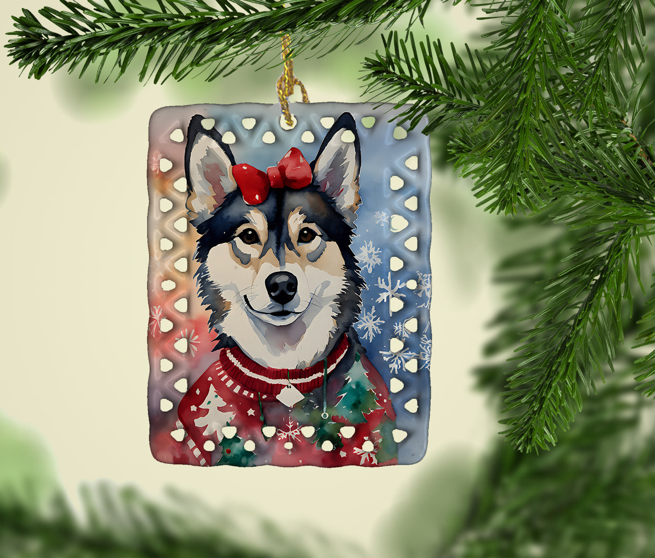 Caroline's Treasures Alaskan Klee Kai Christmas Porcelain Ornament