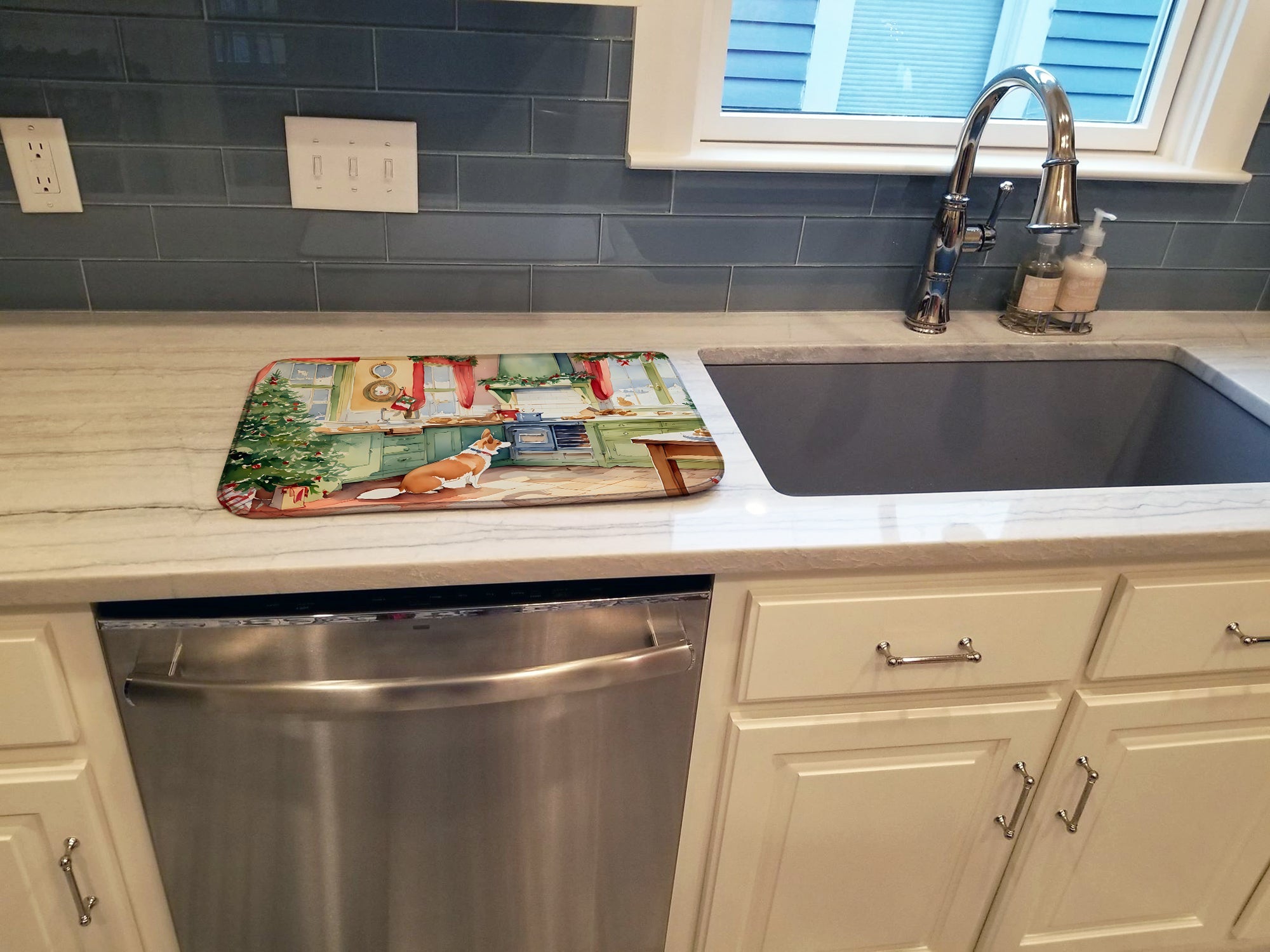 Caroline's Treasures Corgi Christmas Cookies Dish Drying Mat