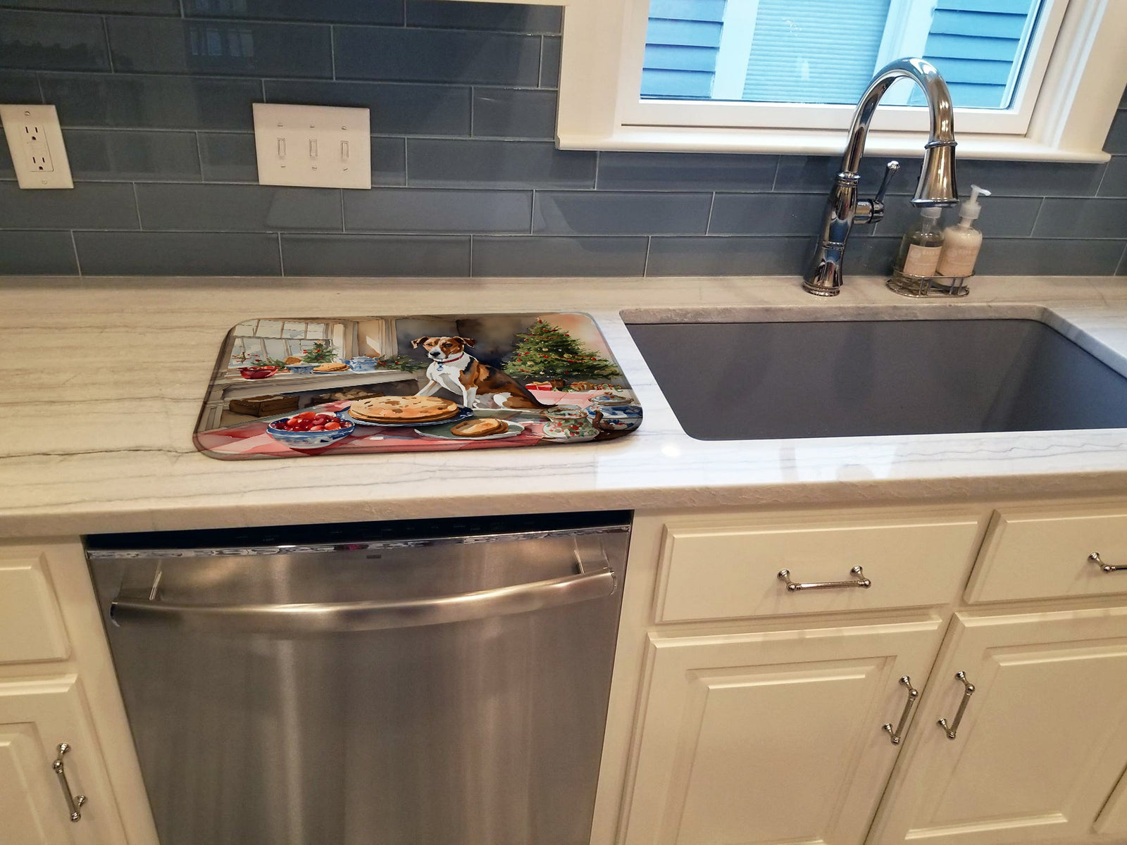 Caroline's Treasures English Foxhound Christmas Cookies Dish Drying Mat