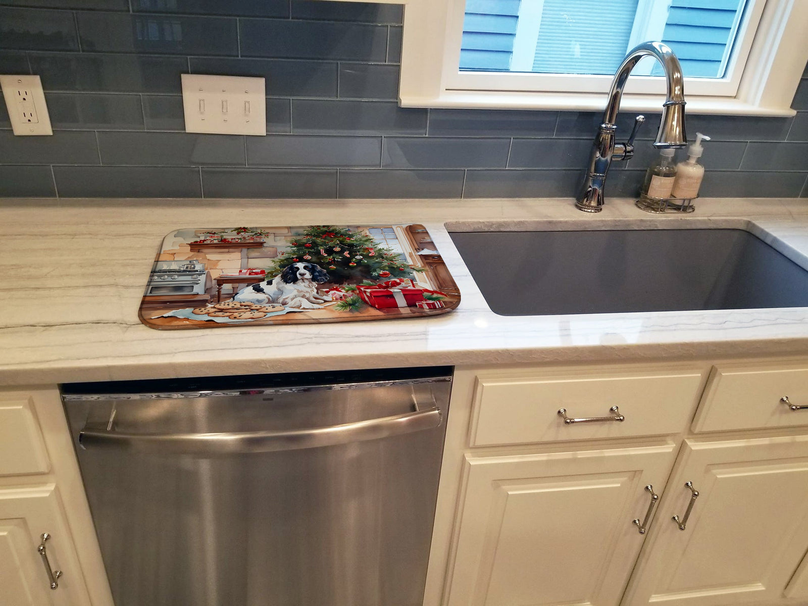 Caroline's Treasures English Springer Spaniel Christmas Cookies Dish Drying Mat