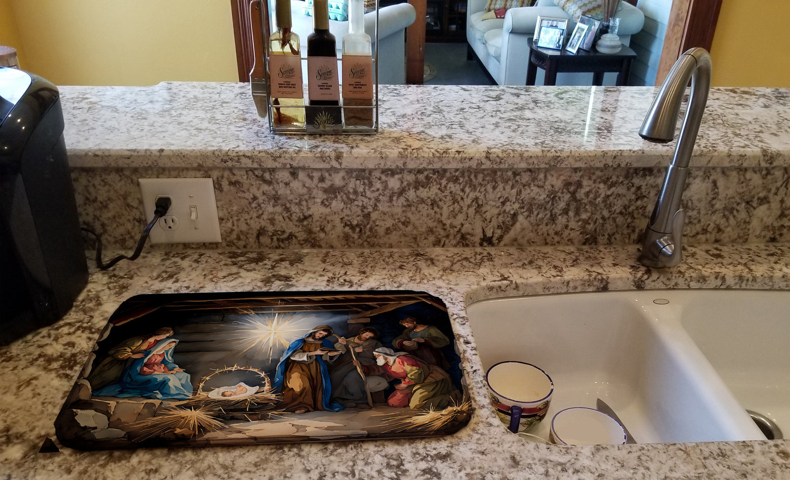 Caroline's Treasures Christmas Nativity Scene Dish Drying Mat