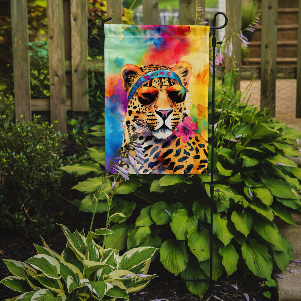 Caroline's Treasures Leopard Garden Flag - Hippie Aniimals - Animal-Themed Yard Decor