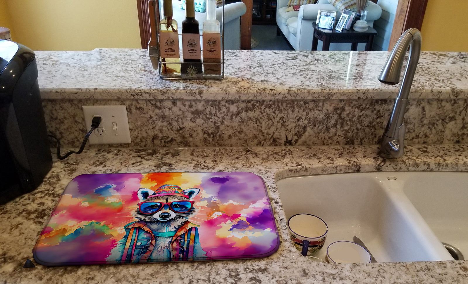 Caroline's Treasures Hippie Animal Raccoon Dish Drying Mat