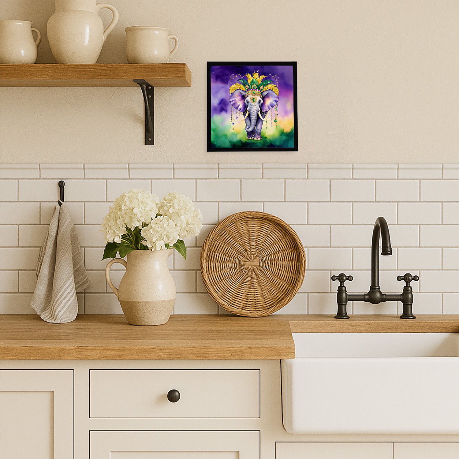 Caroline's Treasures Elephant King of Mardi Gras Framed Metal Print