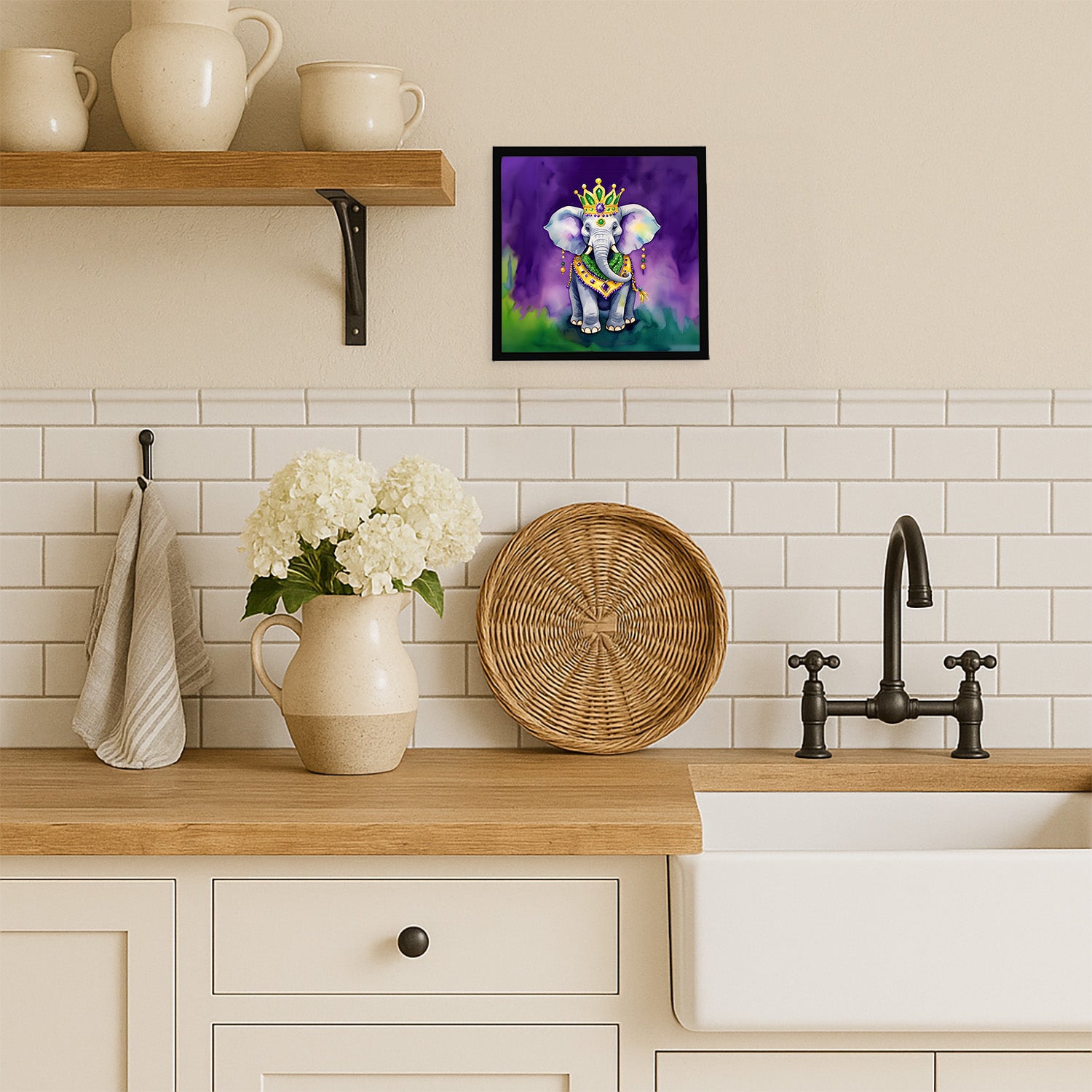 Caroline's Treasures Elephant King of Mardi Gras Framed Metal Print