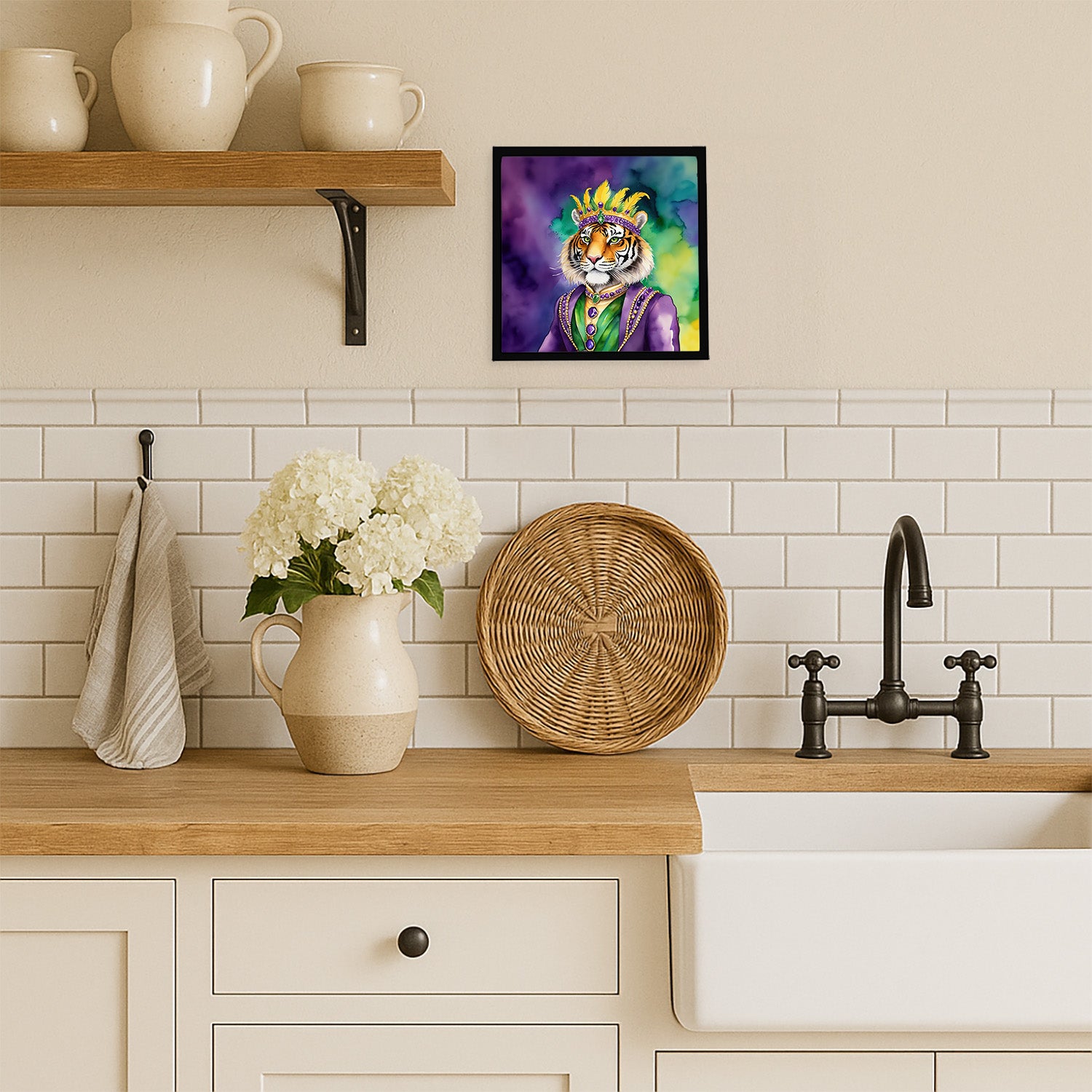 Caroline's Treasures Tiger the King of Mardi Gras Framed Metal Print