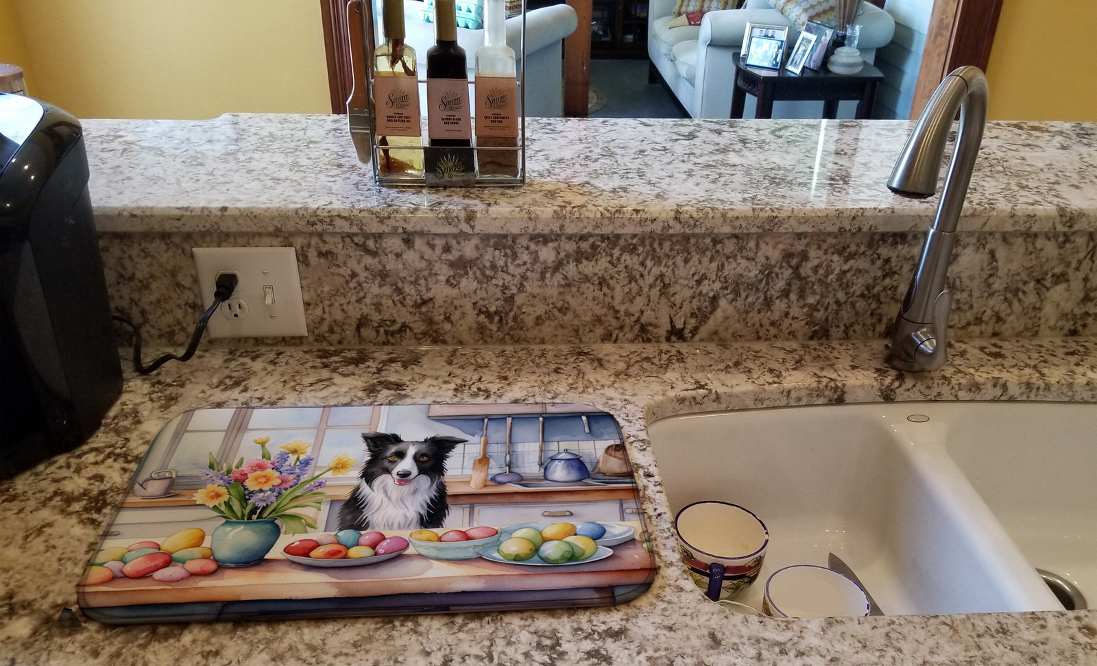 Caroline's Treasures Decorating Easter Border Collie Dish Drying Mat