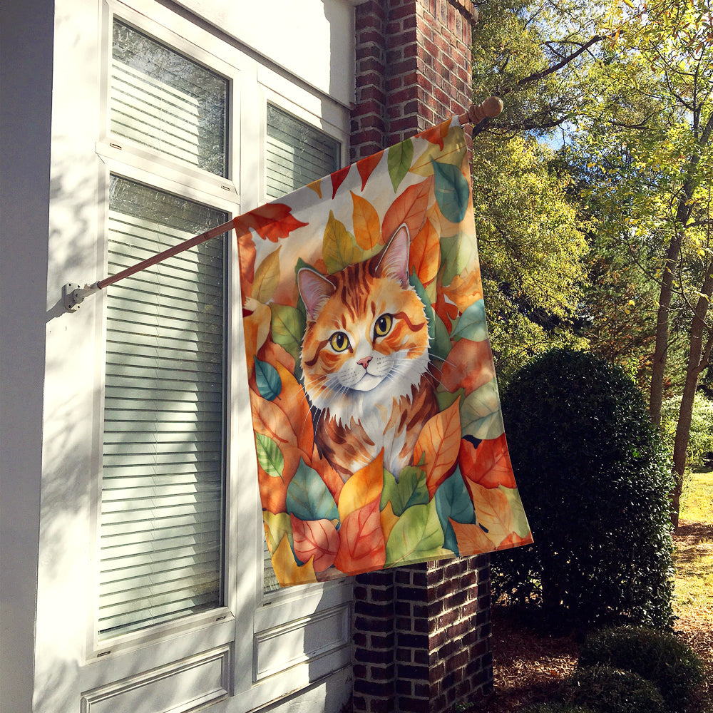 Caroline's Treasures Foldex Exotic Fold Cat in Fall Leaves House Flag