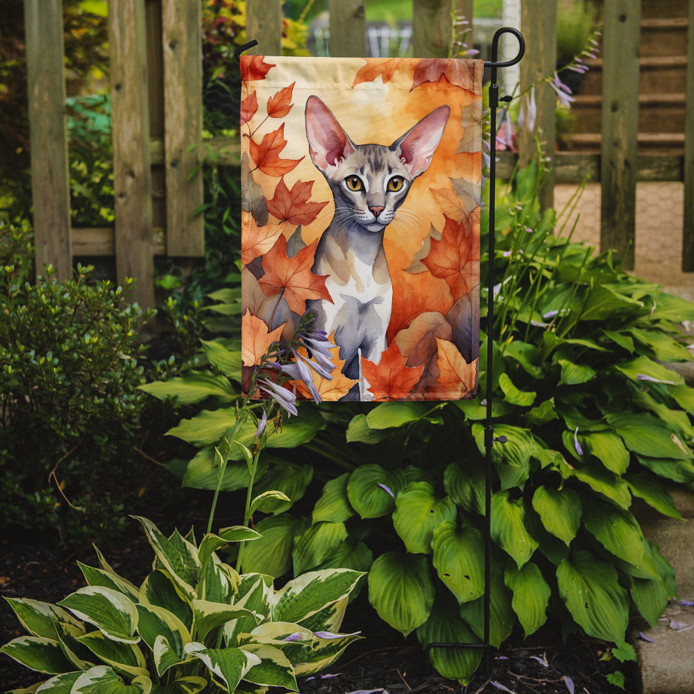Caroline's Treasures Oriental Shorthair Fall Garden Flag - Cat in Fall Leaves - Cat-Themed Seasonal Yard Decor