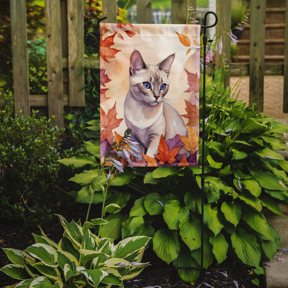 Caroline's Treasures Thai Lilac Fall Garden Flag - Cat in Fall Leaves - Cat-Themed Seasonal Yard Decor