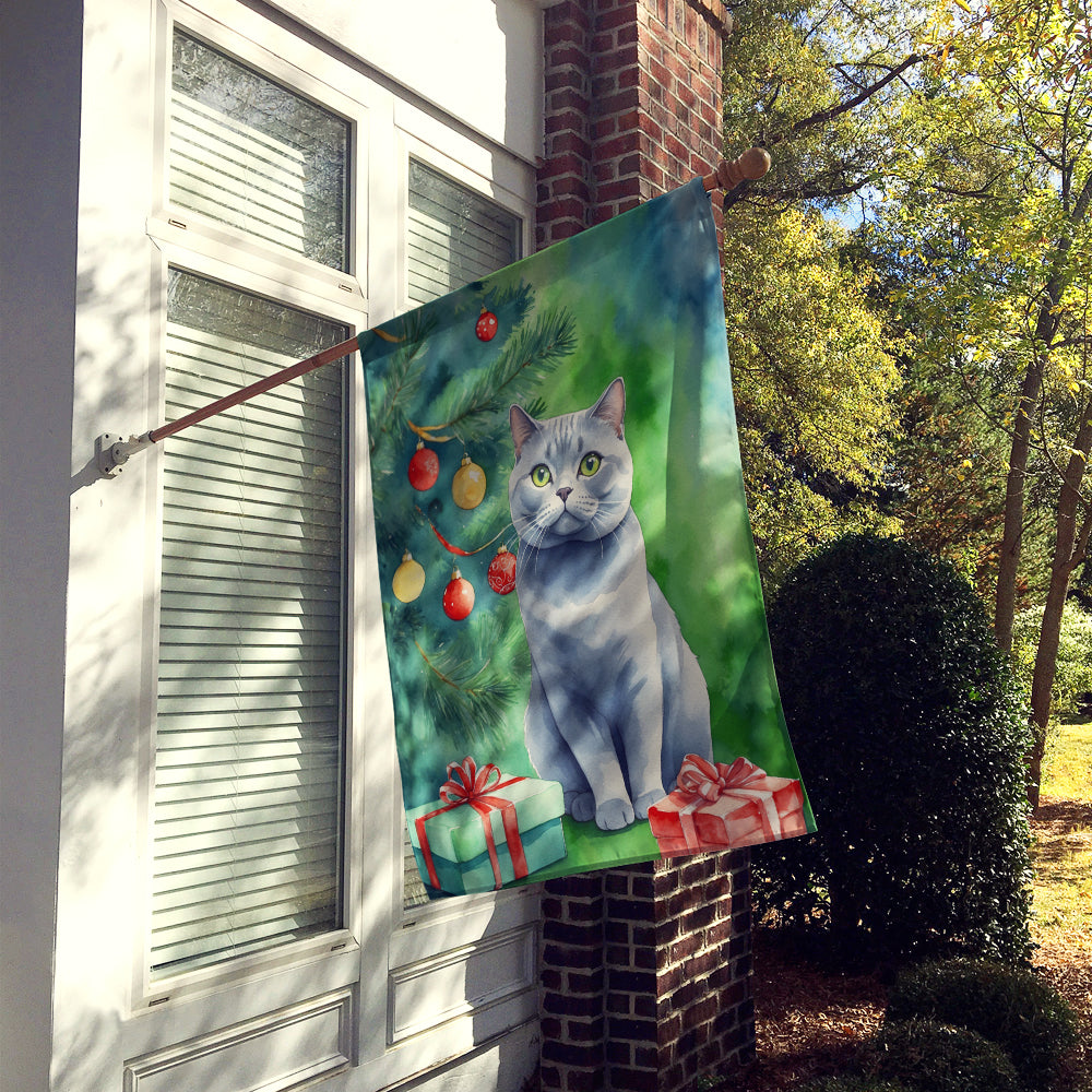 Caroline's Treasures British Shorthair Cat By the Christmas Tree House Flag
