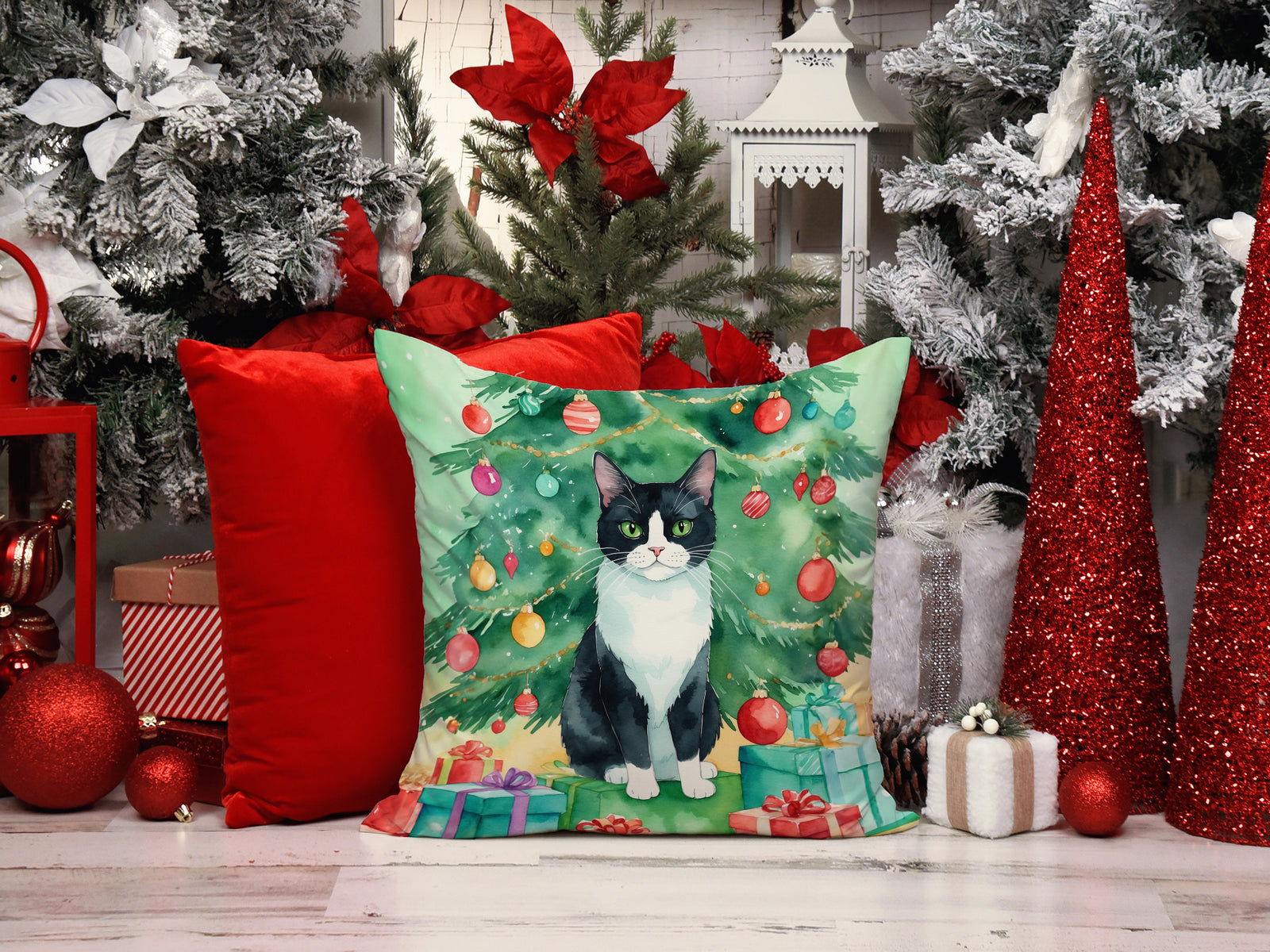 Caroline's Treasures Chantilly Tiffany Cat By the Christmas Tree Throw Pillow