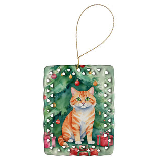 Caroline's Treasures Cheetoh Cat By the Christmas Tree Porcelain Ornament