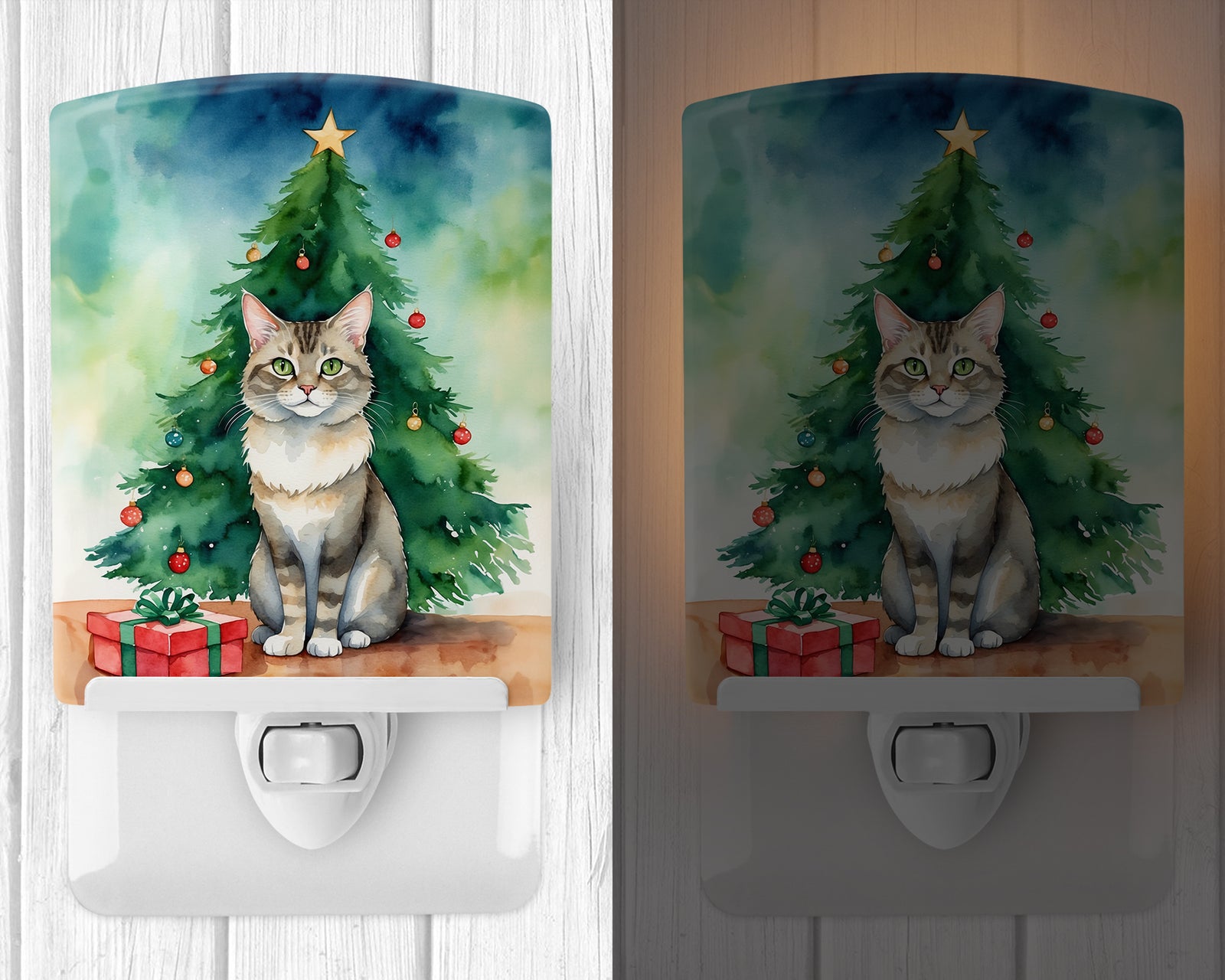 Caroline's Treasures Dwelf Cat By the Christmas Tree Ceramic Night Light