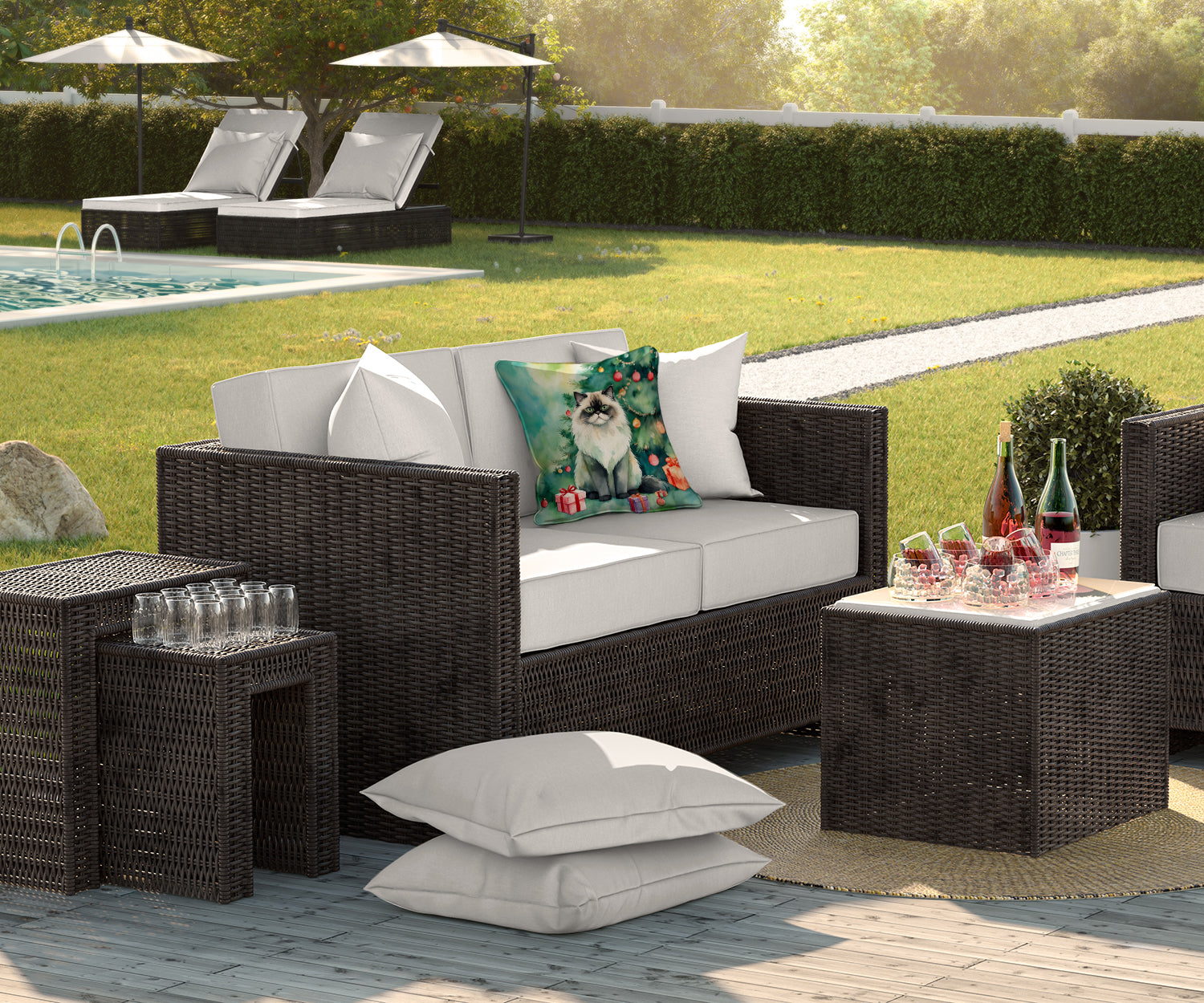 Caroline's Treasures Himalayan Cat By the Christmas Tree Throw Pillow