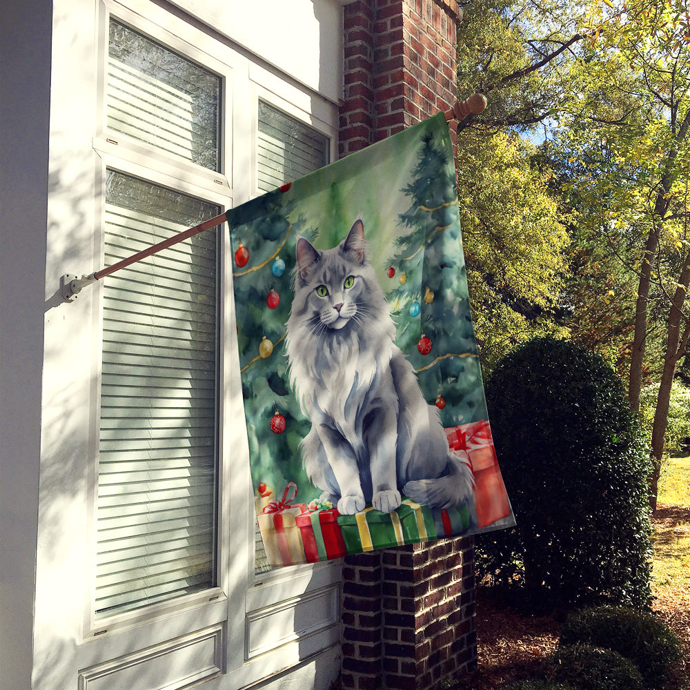 Caroline's Treasures Nebelung Cat By the Christmas Tree House Flag
