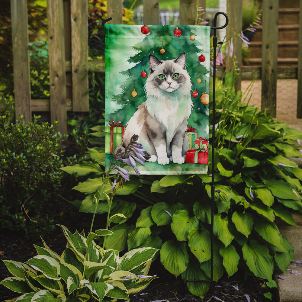 Caroline's Treasures Ragdoll Christmas Garden Flag - Cat by the Christmas Tree - Cat-Themed Holiday Yard Decor