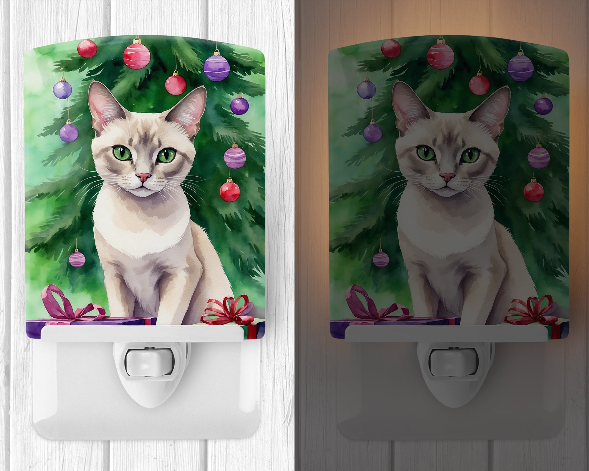 Caroline's Treasures Thai Lilac Cat By the Christmas Tree Ceramic Night Light