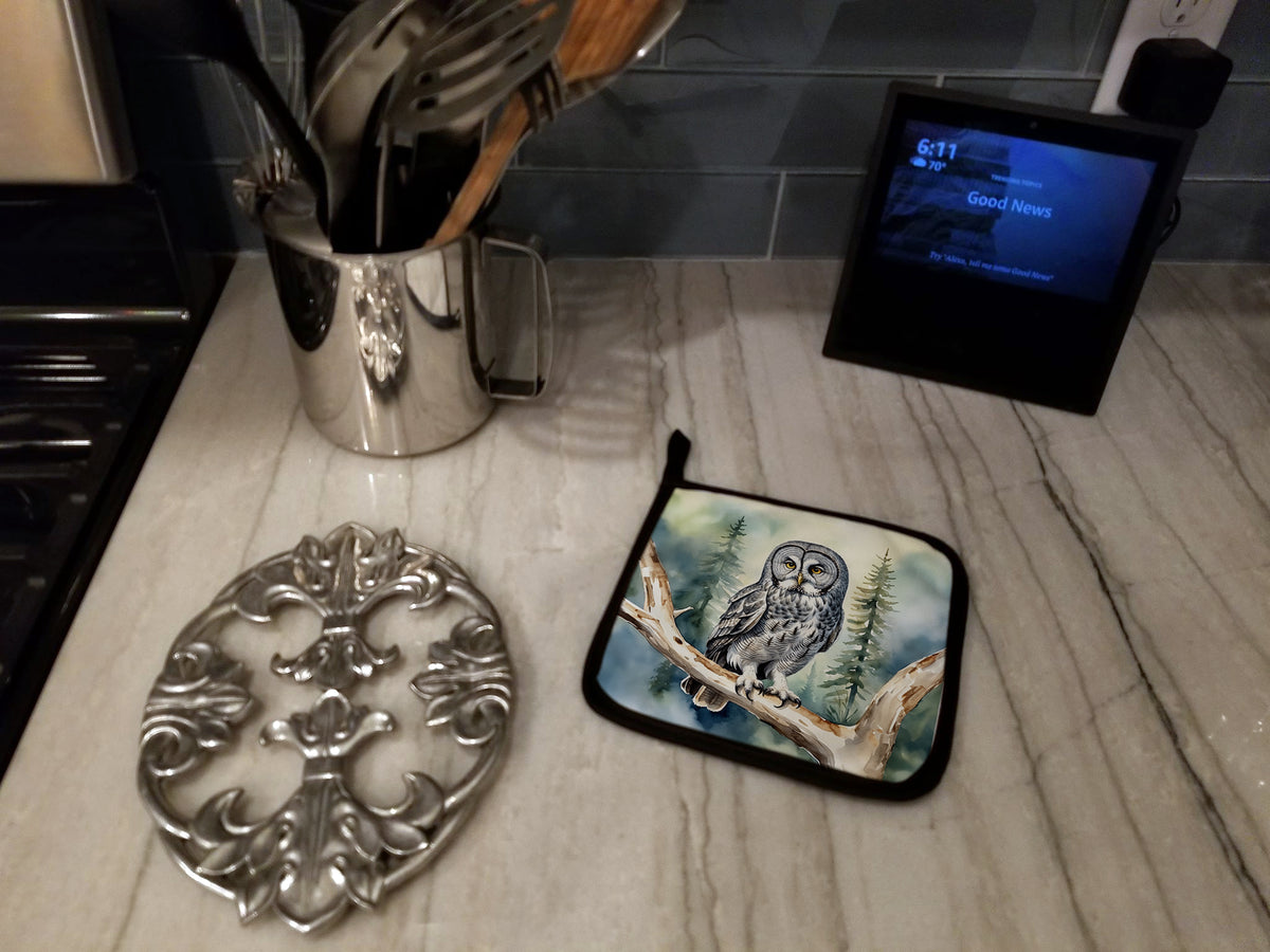 Caroline's Treasures Great Gray Owl Pot Holders - Set of 2 Decorative Kitchen Helpers | Made in the USA