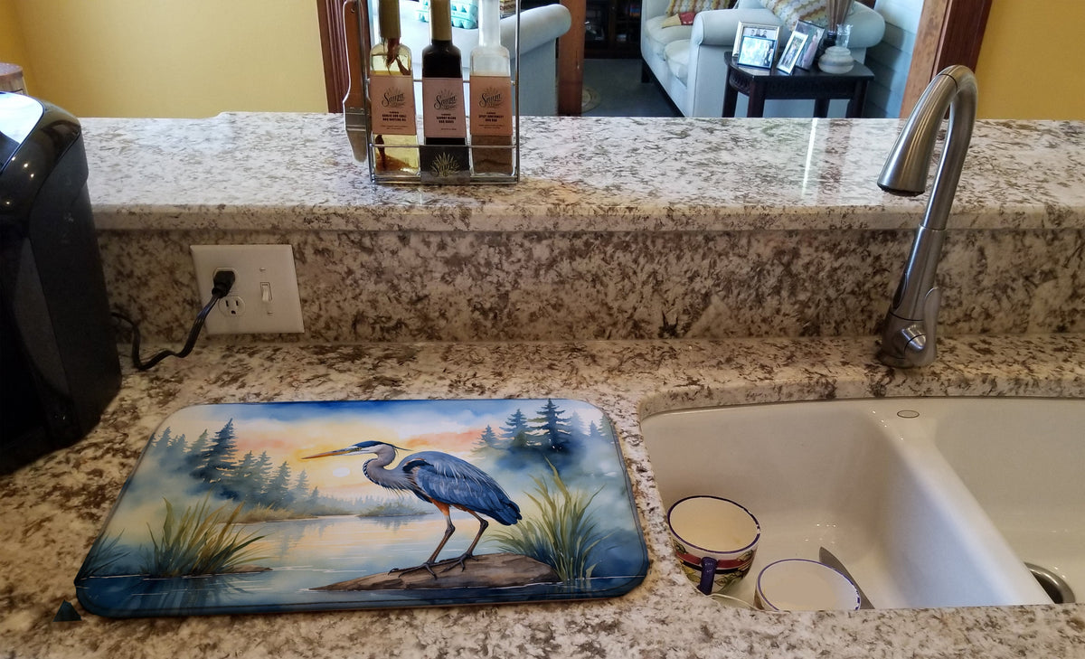 Caroline's Treasures Blue Heron Emerging as the day fades Dish Drying Mat