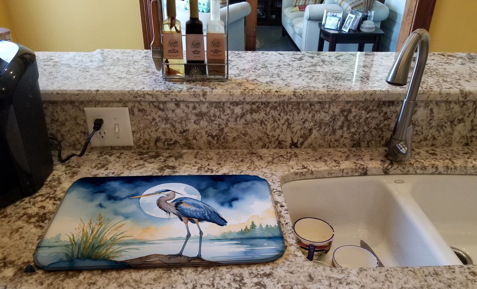 Caroline's Treasures Blue Heron Under the Moonlight Dish Drying Mat