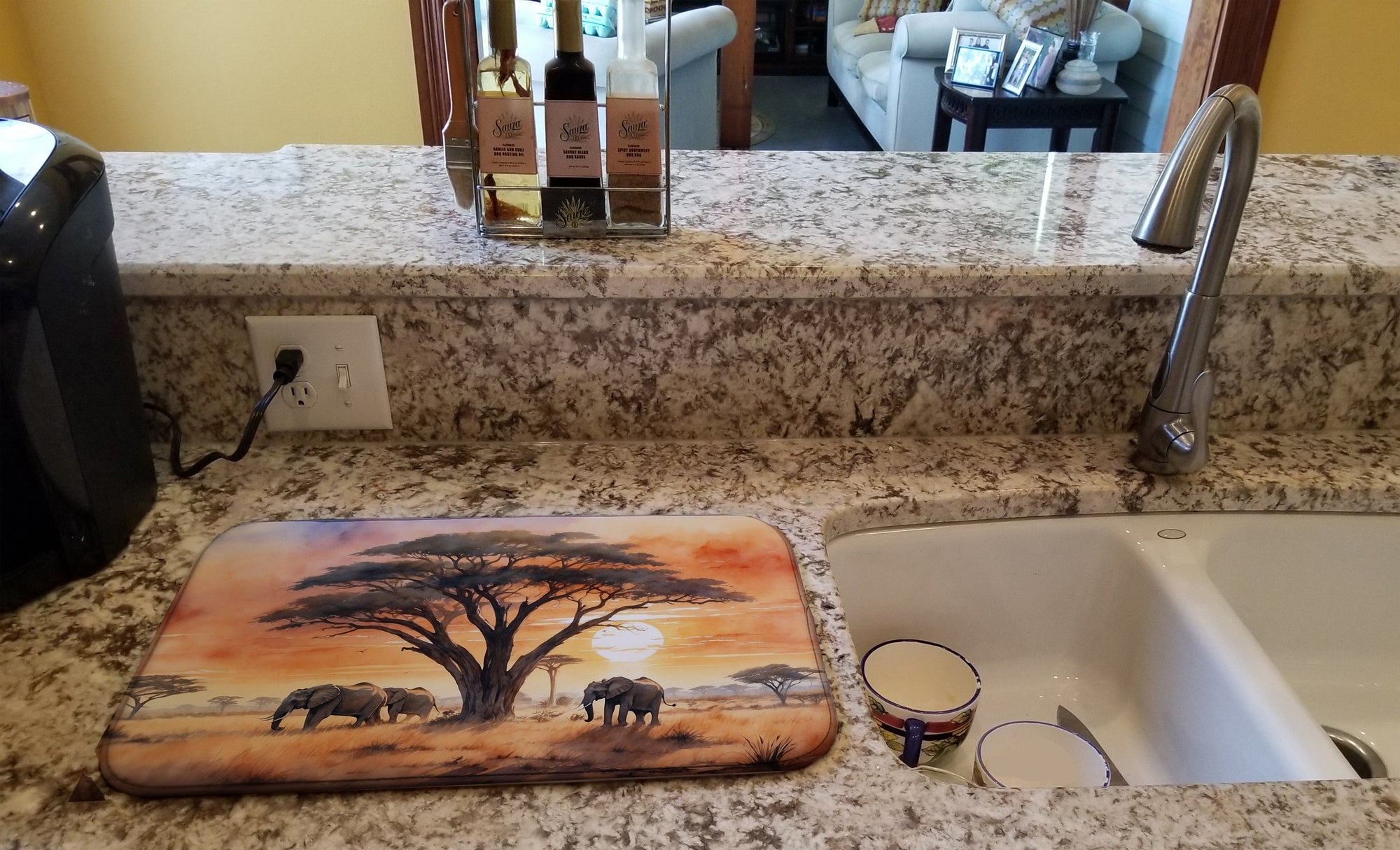 Caroline's Treasures Elephants Savanna Sunrise Dish Drying Mat