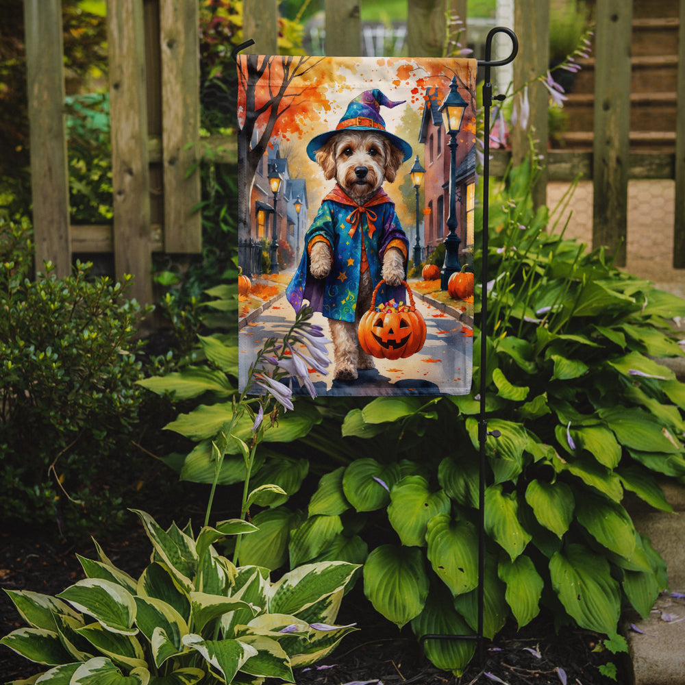 Caroline's Treasures Labradoodle Halloween Trick or Treat Garden Flag