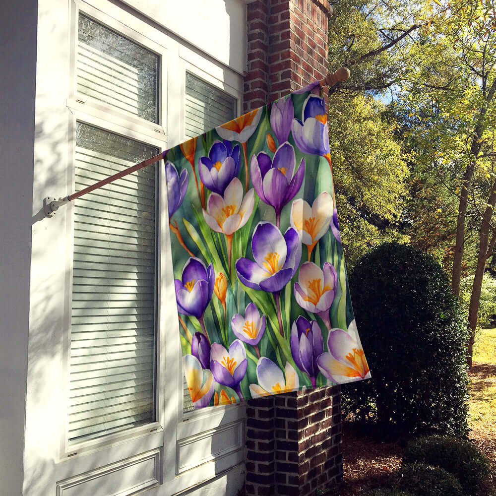 Caroline's Treasures Crocus Flowers House Flag