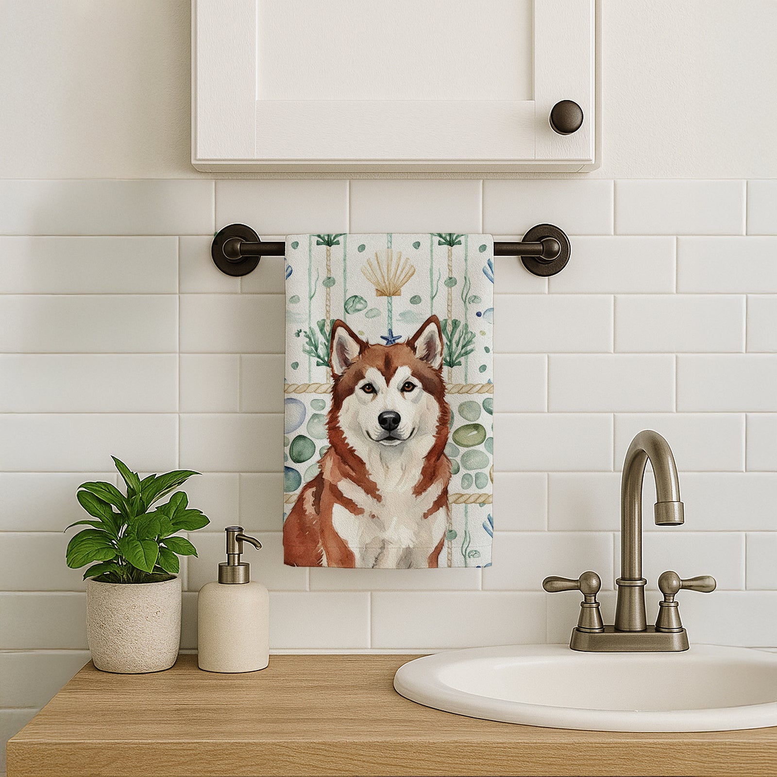 Caroline's Treasures Red and White Alaskan Malamute Coastal Sea Glass Kitchen Towel