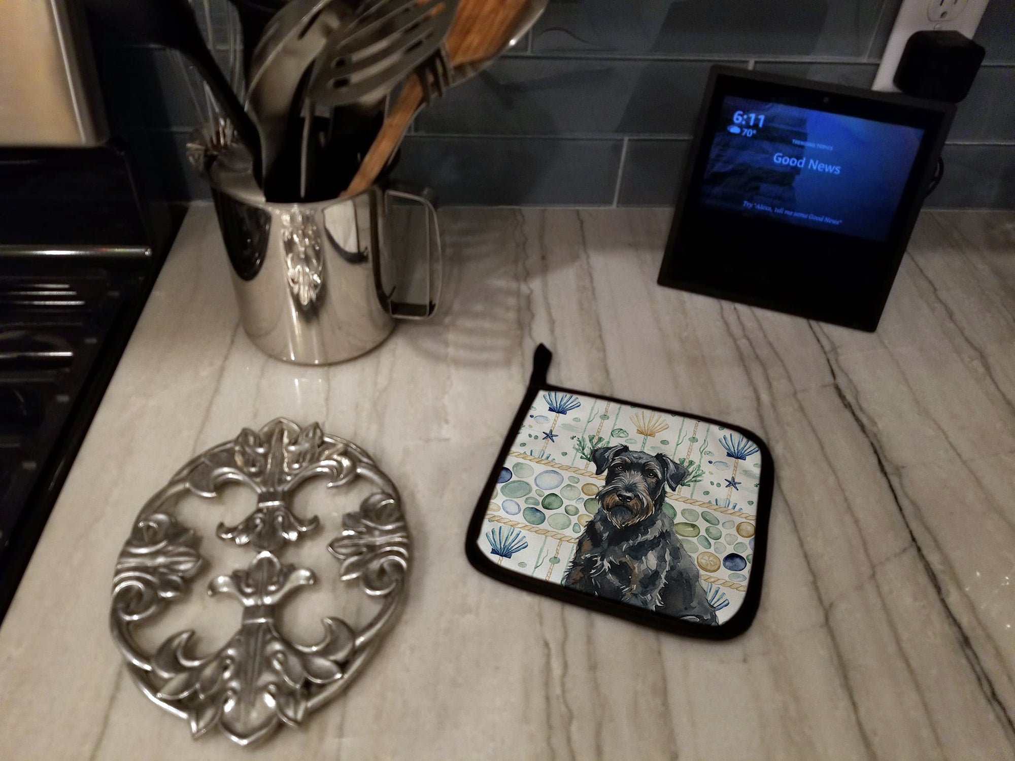 Caroline's Treasures Black Russian Terrier Coastal Sea Glass Pair of Pot Holders