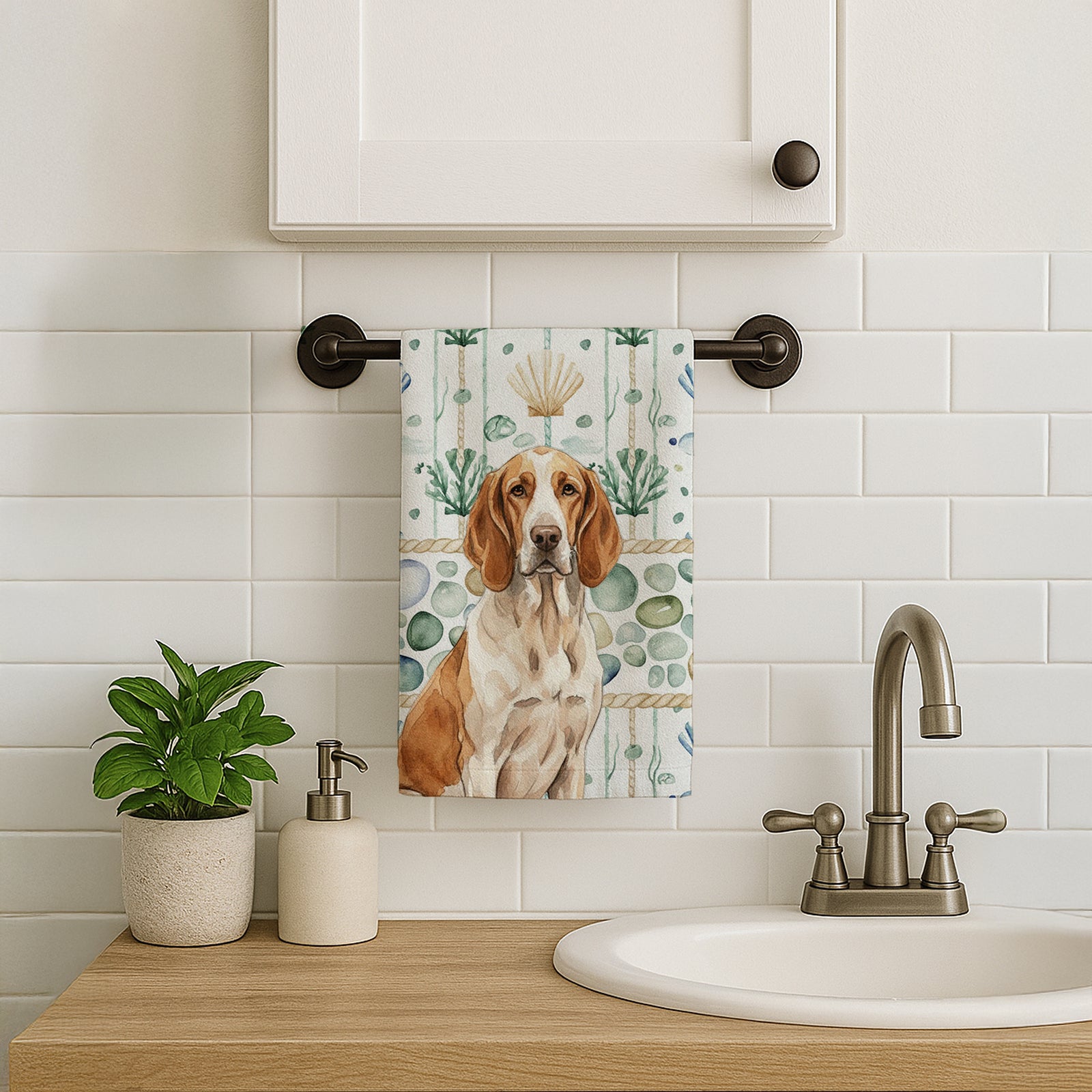 Caroline's Treasures Bracco Italiano Coastal Sea Glass Kitchen Towel