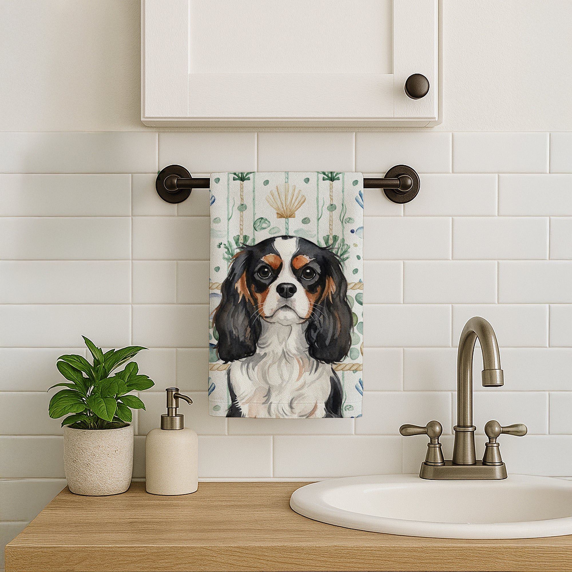 Caroline's Treasures Tricolor Cavalier Spaniel Coastal Sea Glass Kitchen Towel