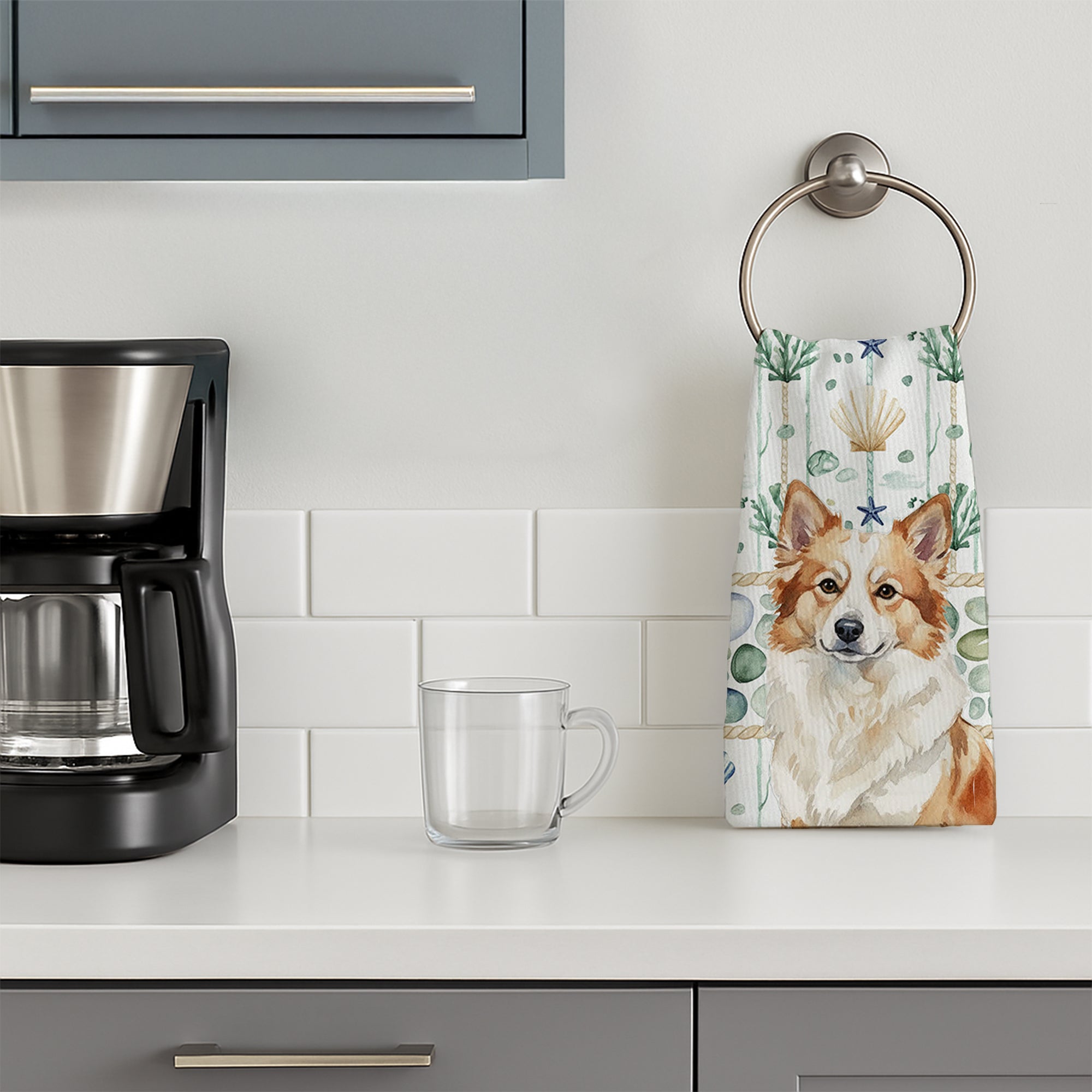 Caroline's Treasures Tan Icelandic Sheepdog Coastal Sea Glass Kitchen Towel