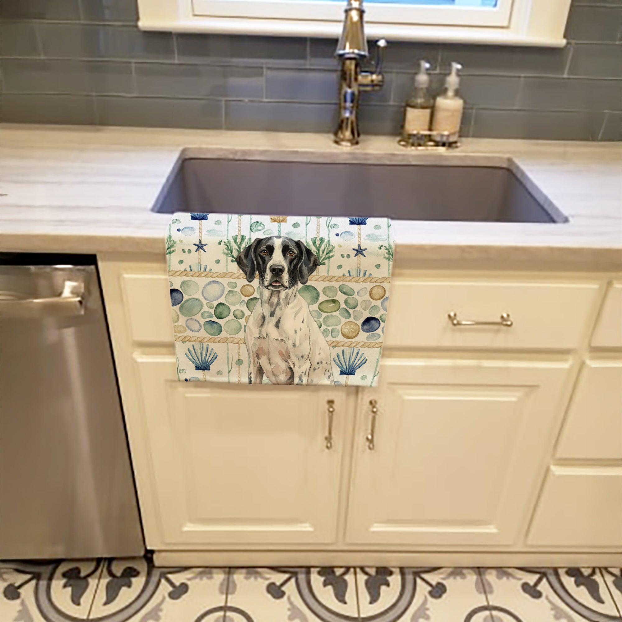 Caroline's Treasures Black and White Pointer Coastal Sea Glass Kitchen Towel