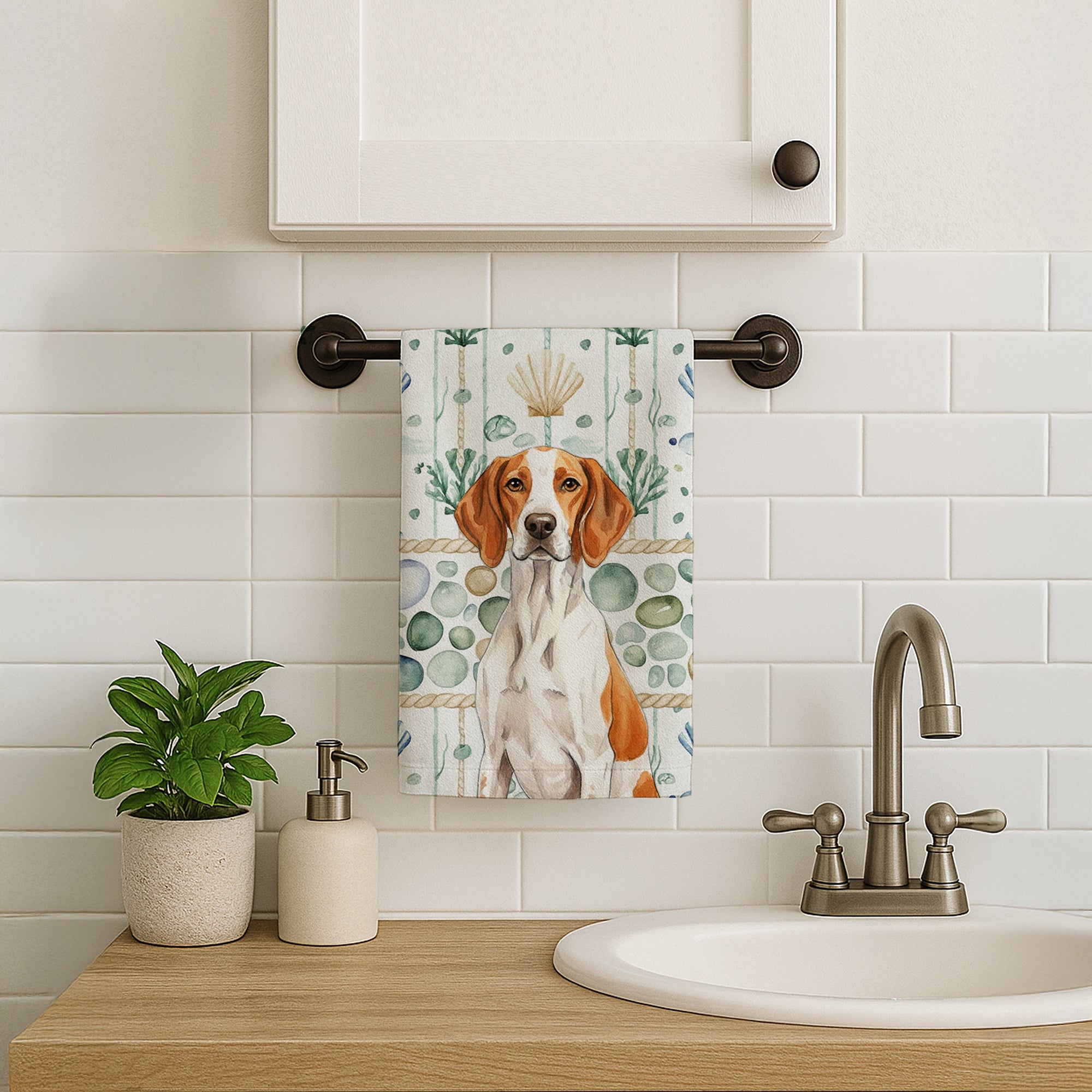 Caroline's Treasures Orange and White Pointer Coastal Sea Glass Kitchen Towel