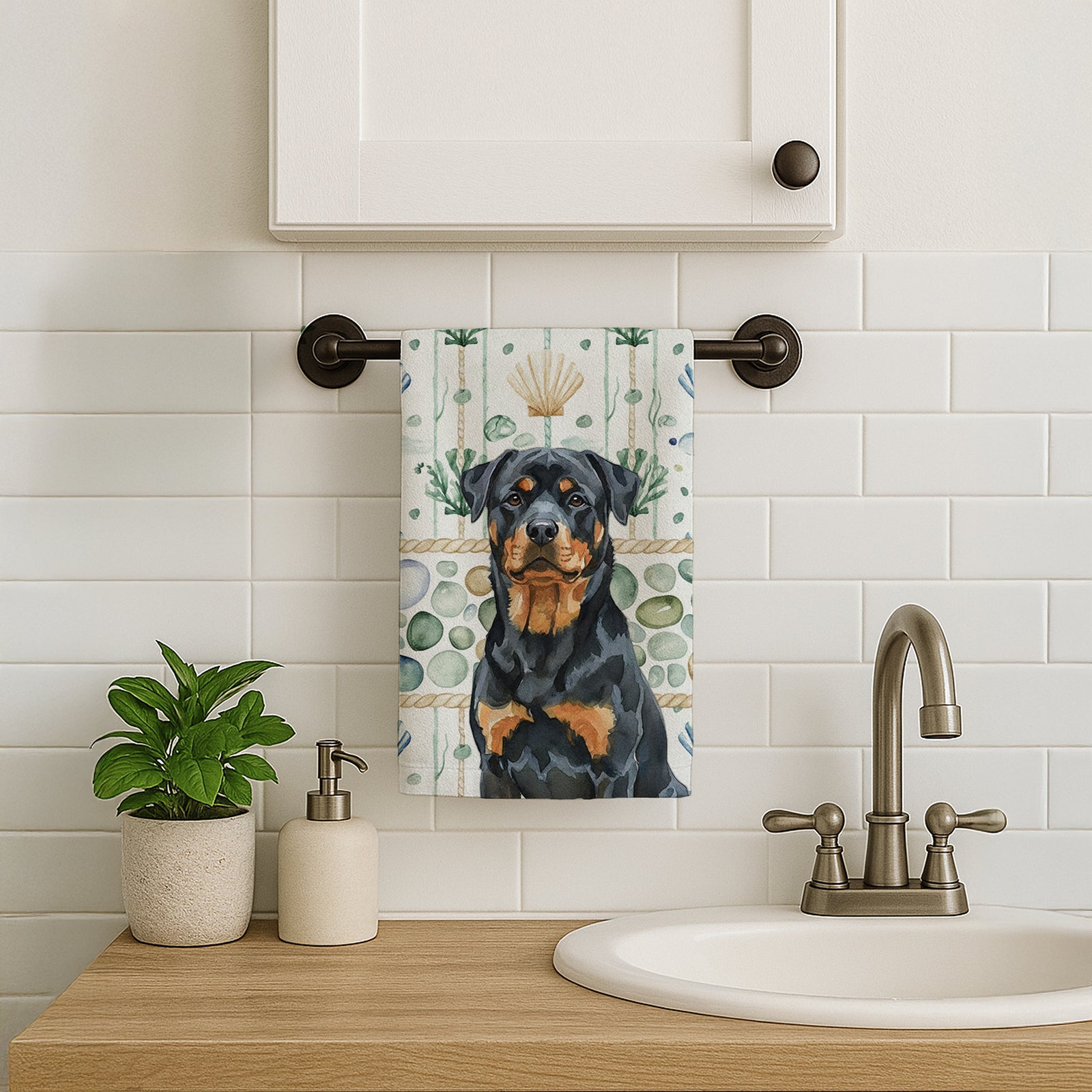 Caroline's Treasures Rottweiler Coastal Sea Glass Kitchen Towel
