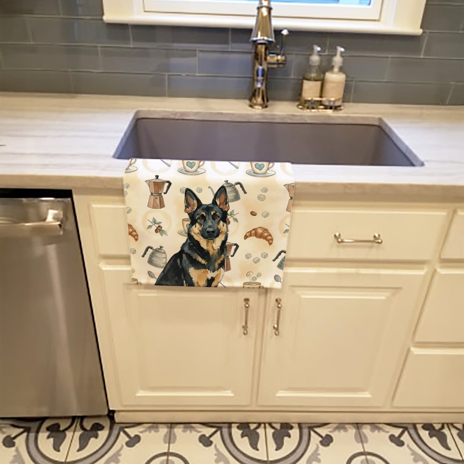 Caroline's Treasures Black and Tan German Shepherd Coffee Bar Kitchen Towel