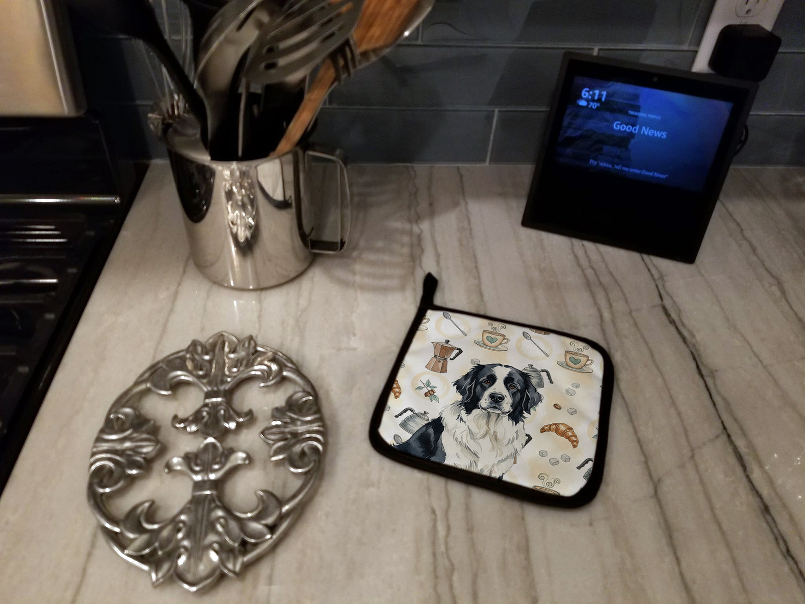 Caroline's Treasures Landseer Newfoundland Coffee Bar Pair of Pot Holders