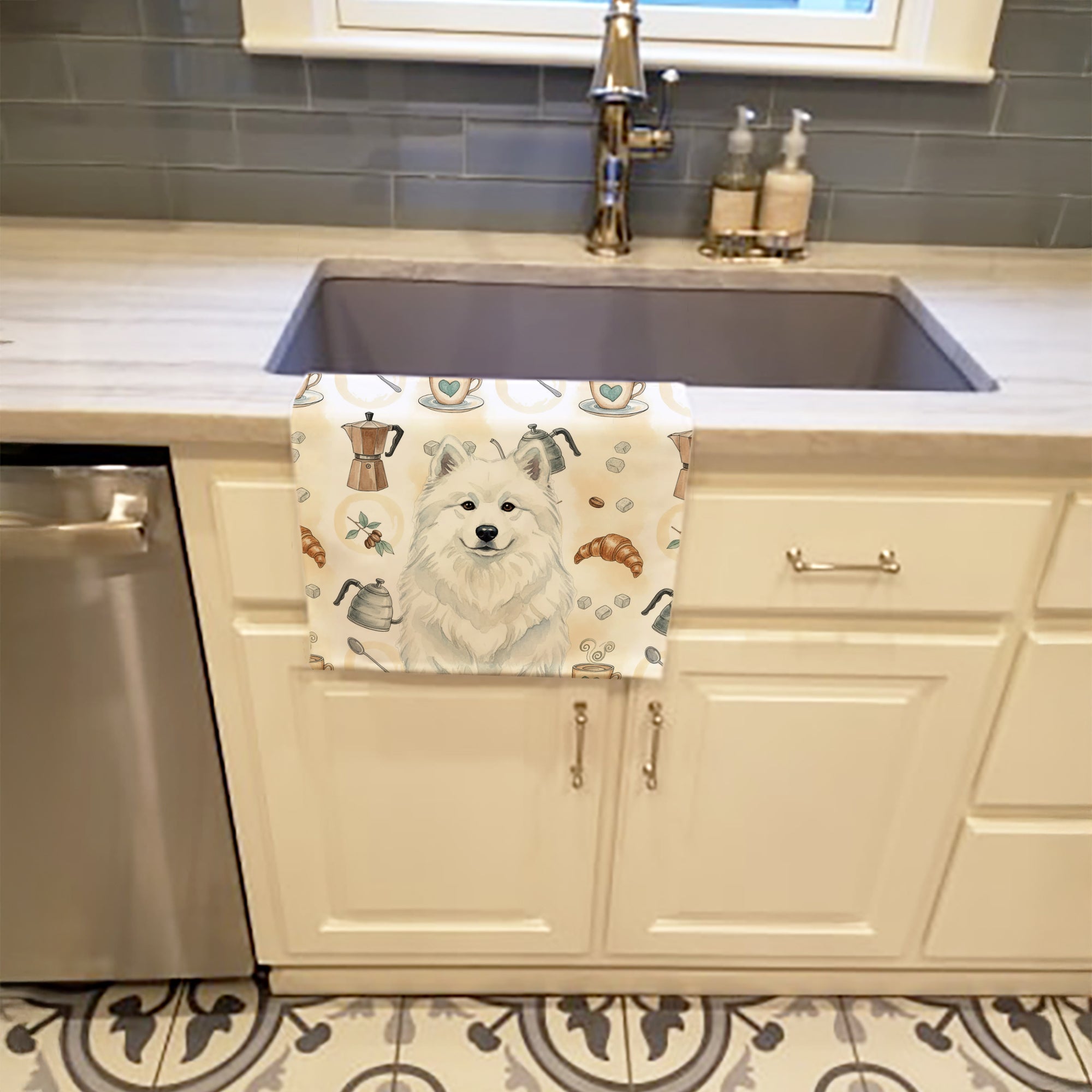 Caroline's Treasures White Samoyed Coffee Bar Kitchen Towel