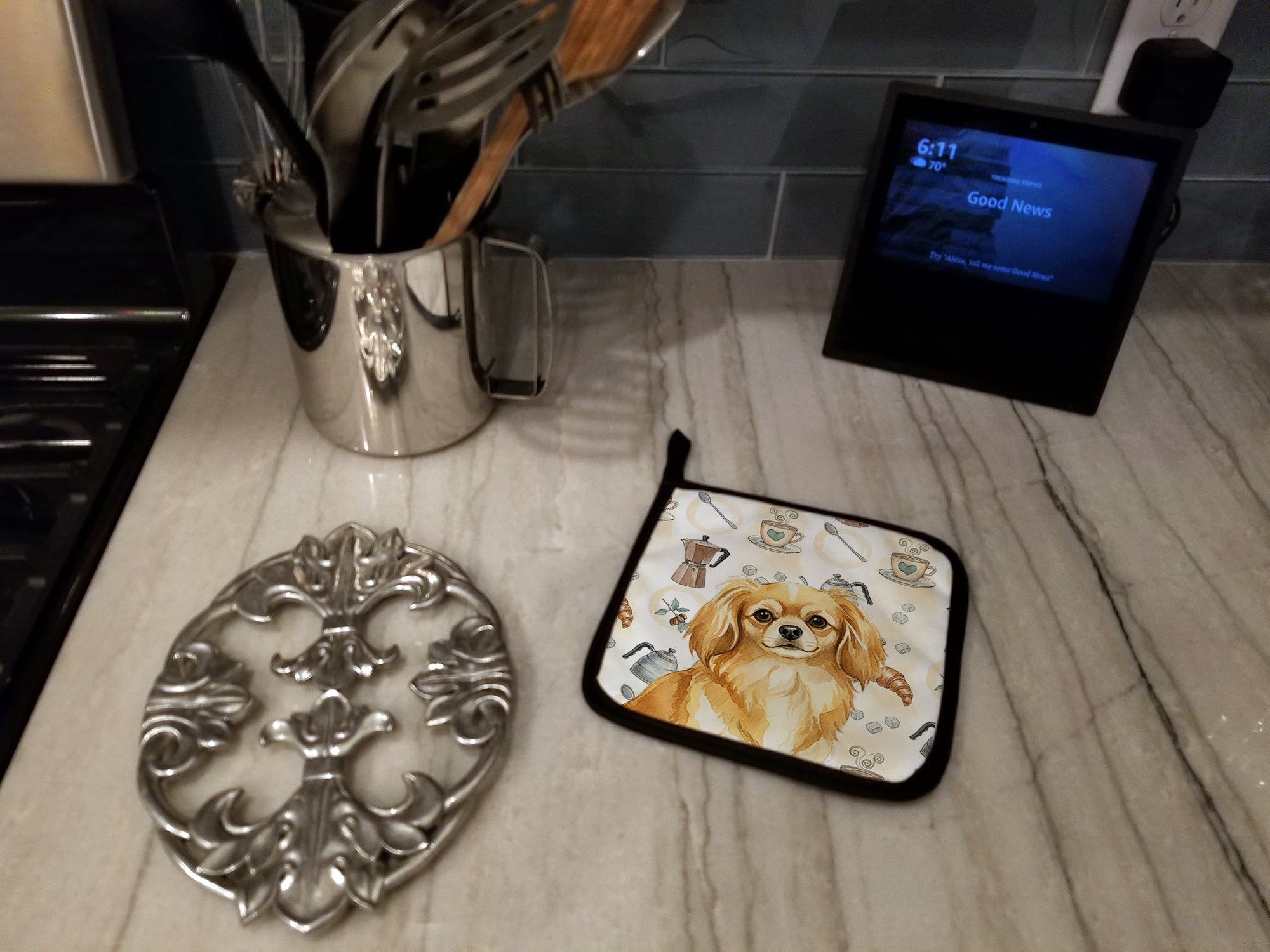 Caroline's Treasures Gold Tibetan Spaniel Coffee Bar Pair of Pot Holders