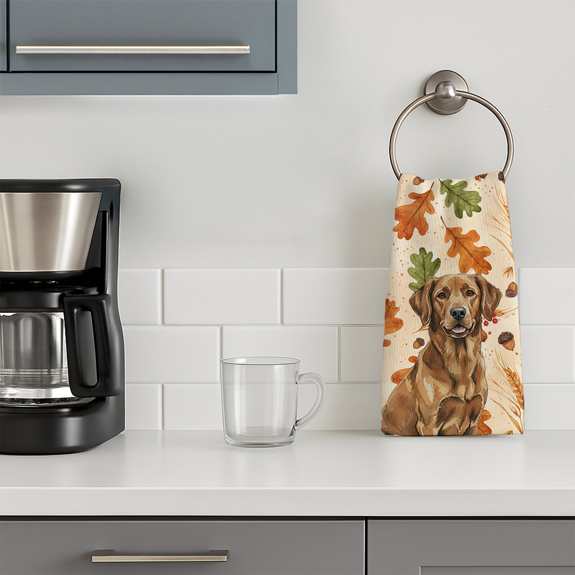 Caroline's Treasures Chesapeake Bay Retriever Heirloom Fall Kitchen Towel