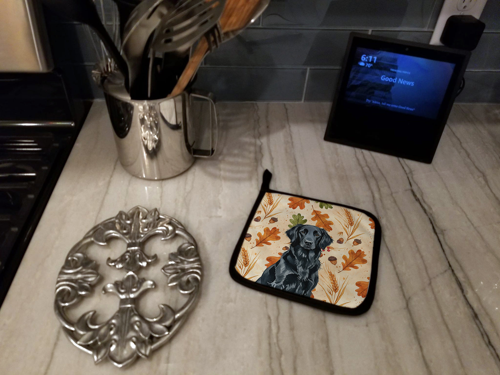 Caroline's Treasures Black Flat-Coated Retriever Heirloom Fall Pair of Pot Holders