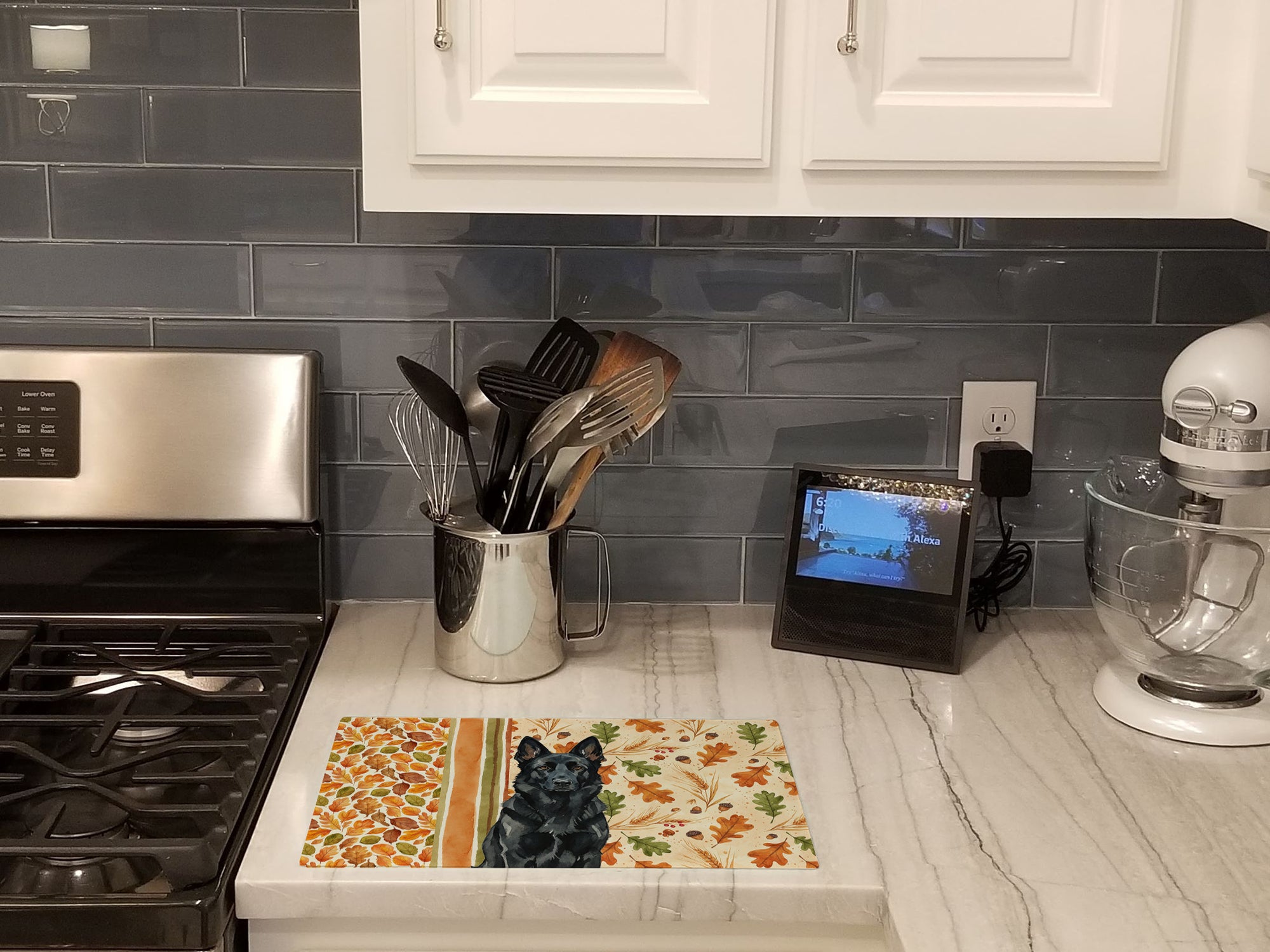 Caroline's Treasures Black German Shepherd Heirloom Fall Glass Cutting Board