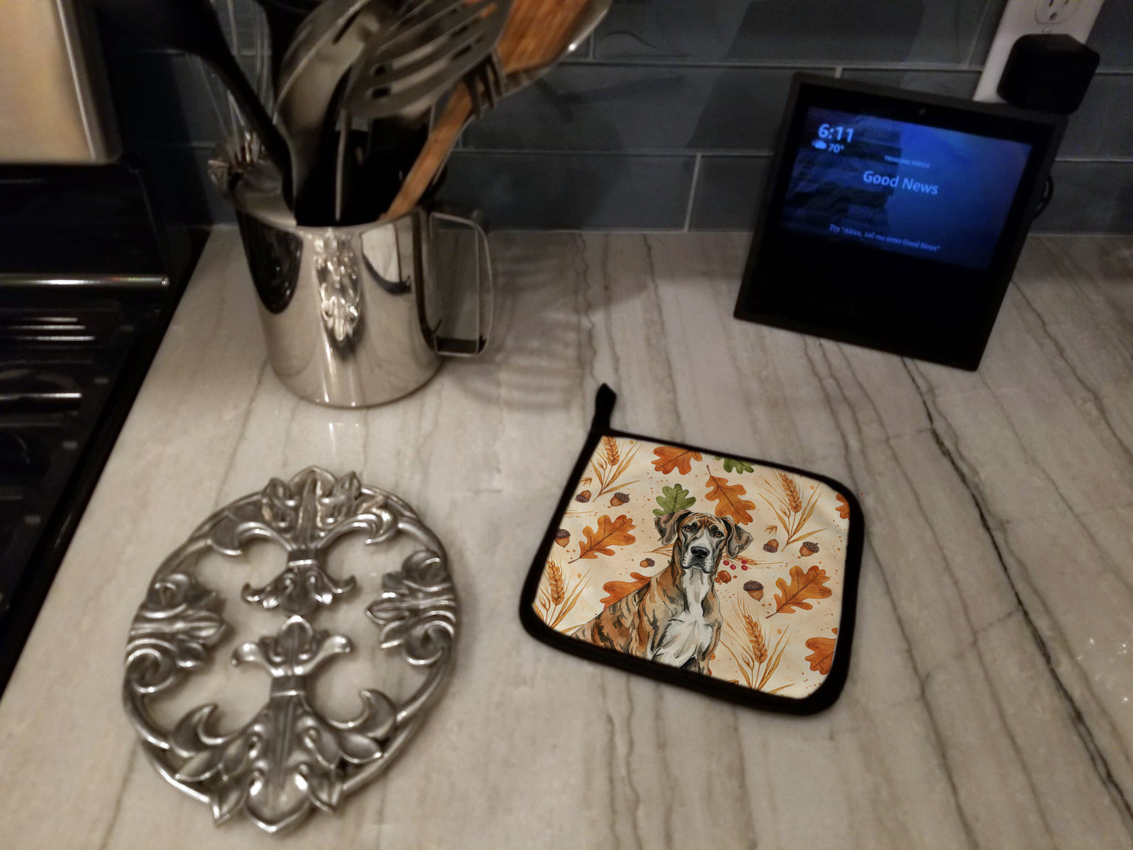 Caroline's Treasures Brindle Great Dane Heirloom Fall Pair of Pot Holders