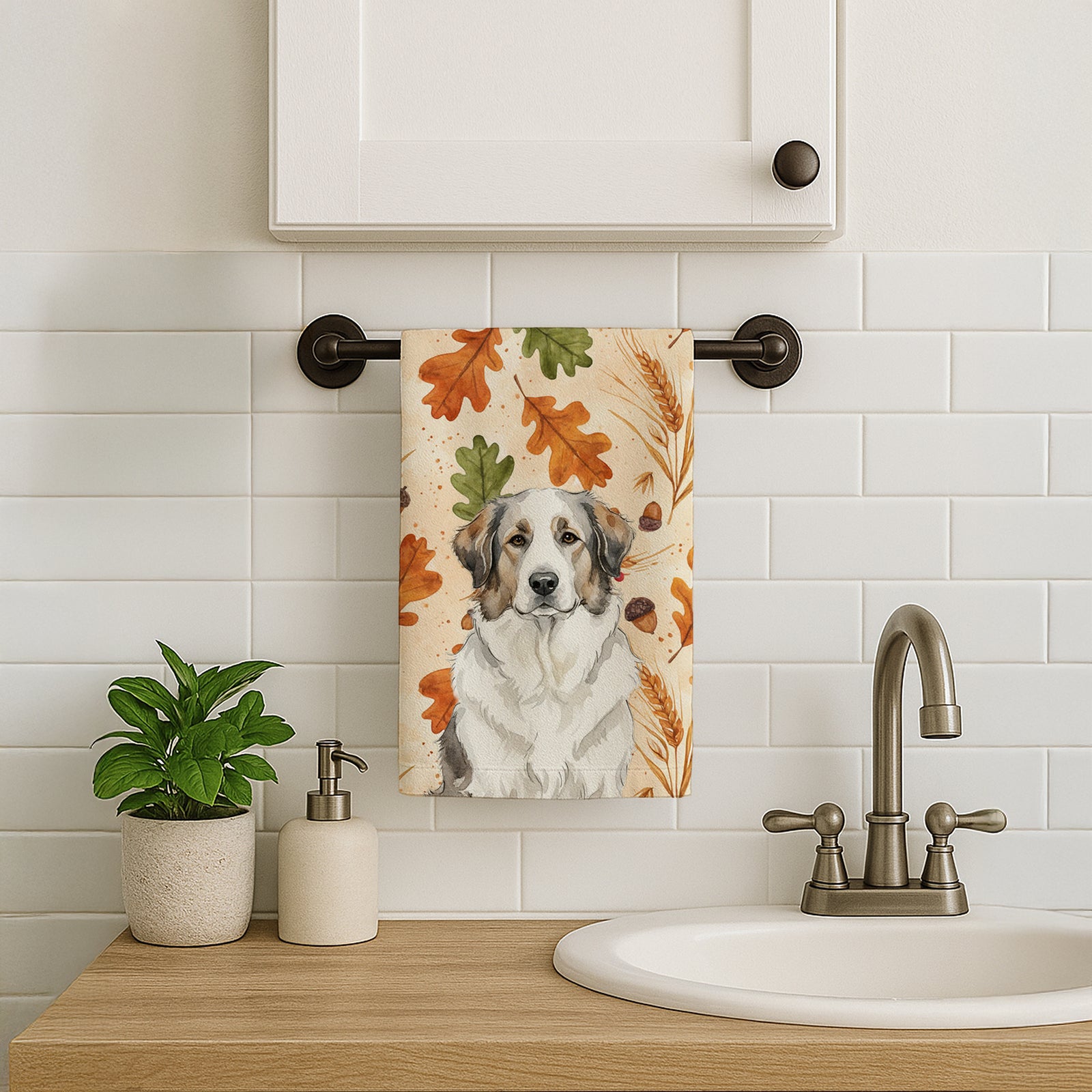 Caroline's Treasures Badger Great Pyrenees Heirloom Fall Kitchen Towel