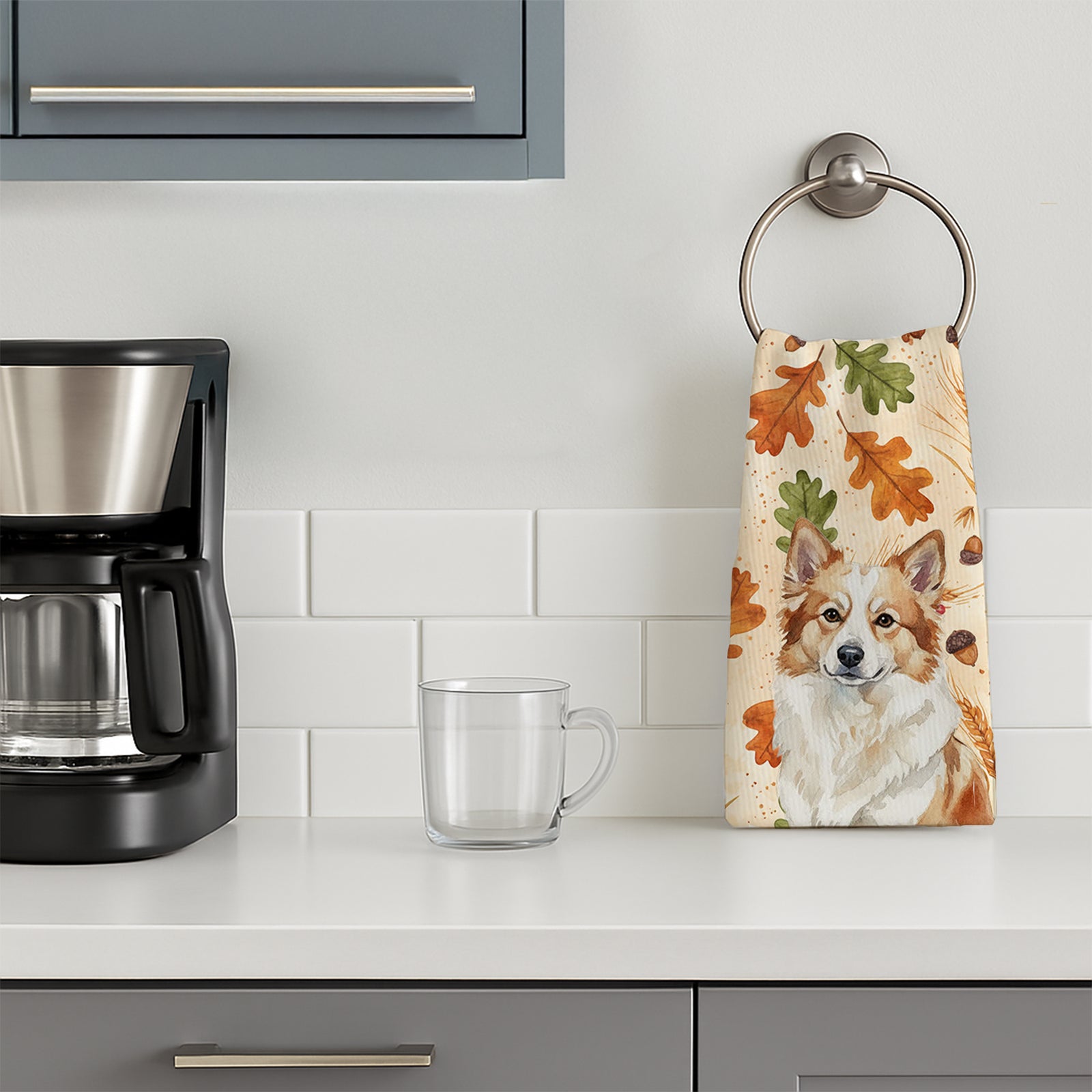 Caroline's Treasures Tan Icelandic Sheepdog Heirloom Fall Kitchen Towel