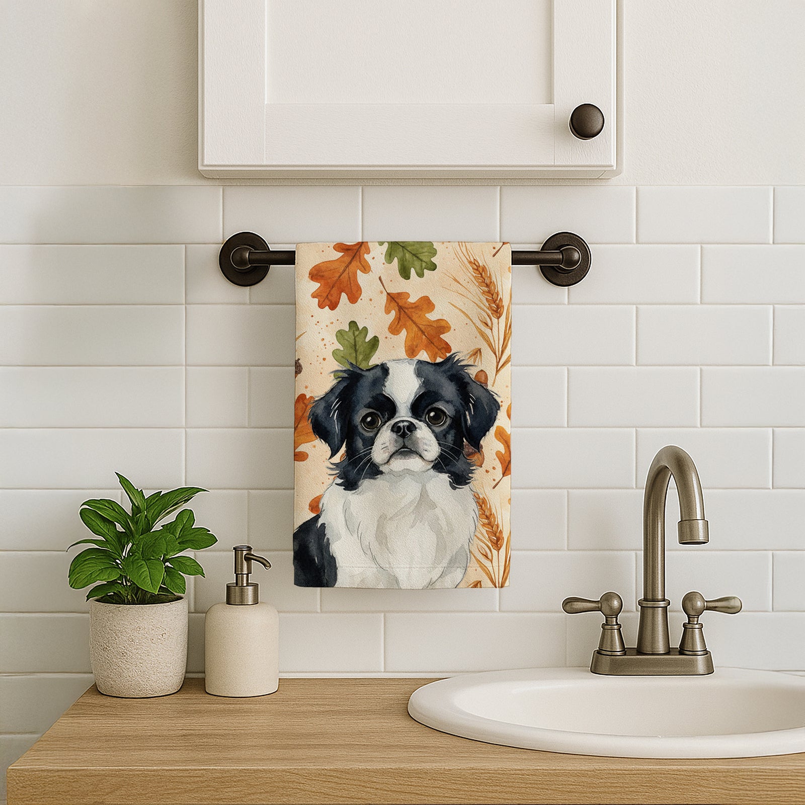 Caroline's Treasures Black and White Japanese Chin Heirloom Fall Kitchen Towel
